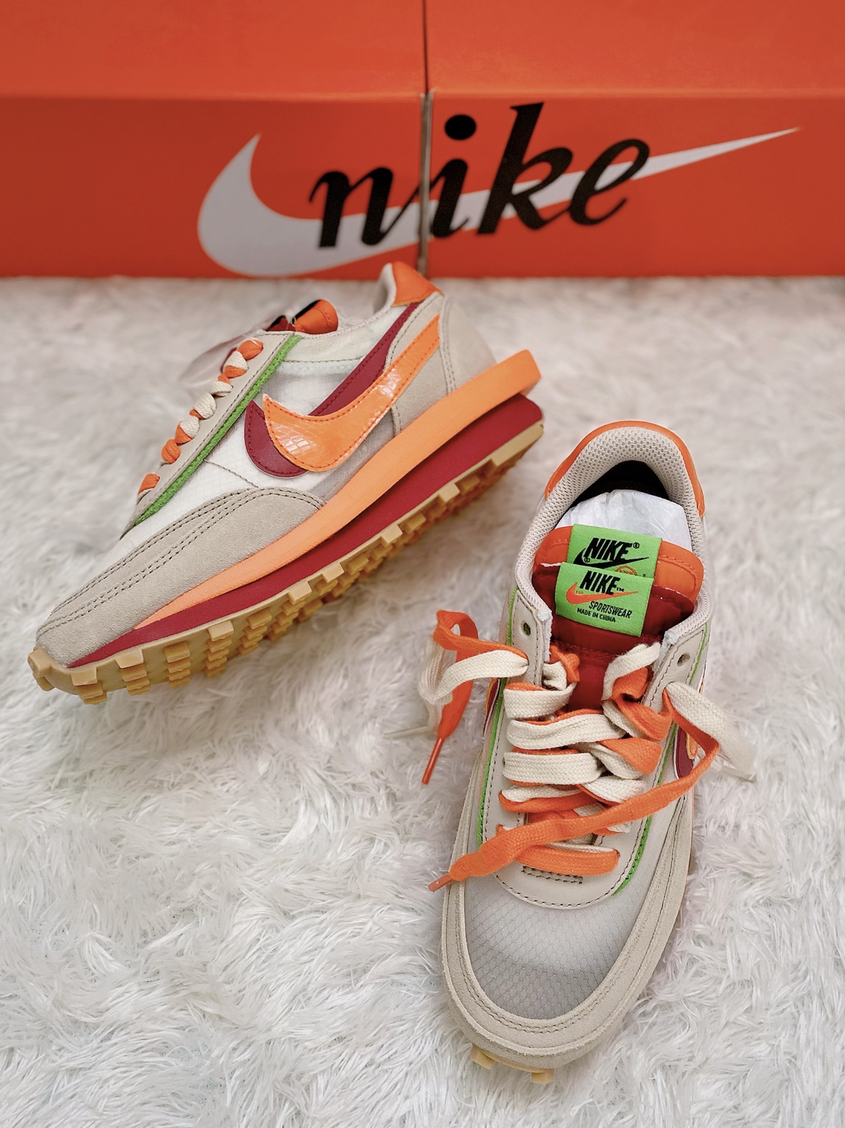 Nike x Sacai x Clot LDWaffle Orange Blaze, Nike x Sacai VaporWaffle Tour Yellow & Gorge Green Sail 착용 스타일 - 4