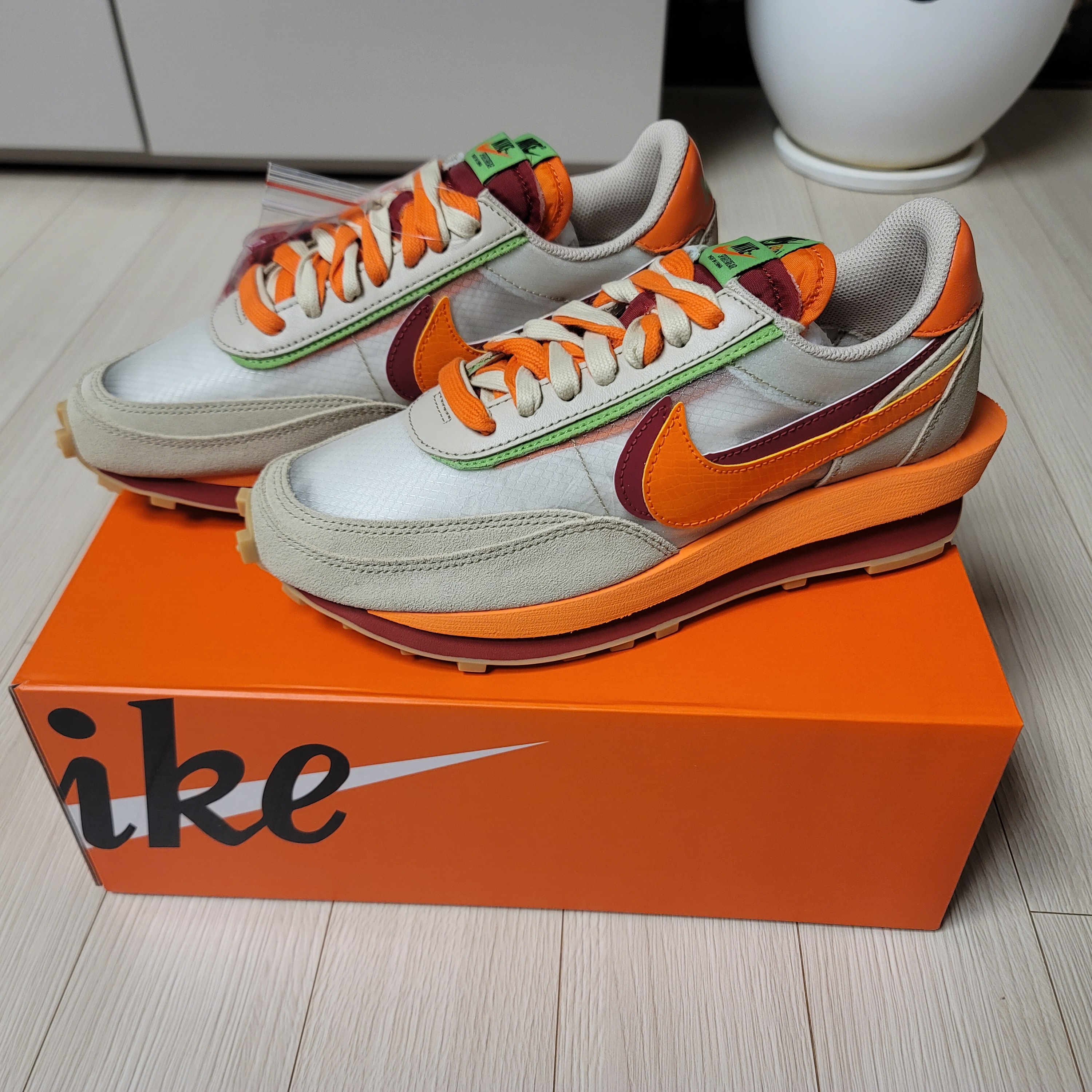 Nike x Sacai x Clot LDWaffle Orange Blaze 착용 스타일 - 1