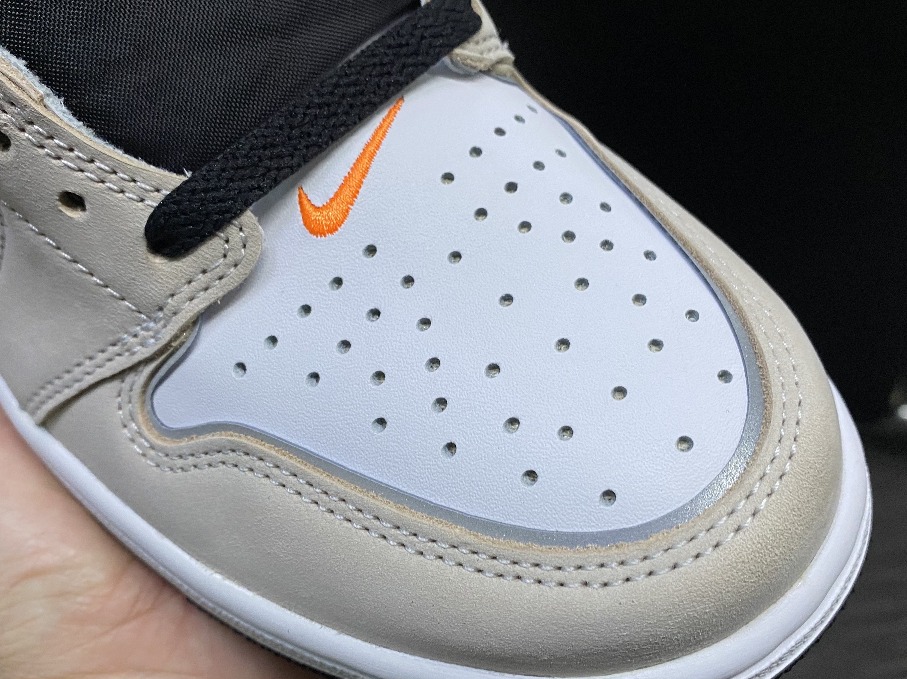 Jordan 1 Retro High OG Prototype 착용 스타일 - 3