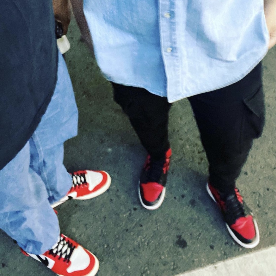 Jordan 1 Mid Bred Banned 2020, Jordan 1 KO Chicago 2021 착용 스타일