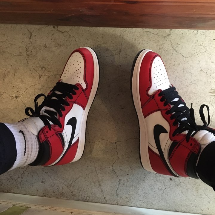 Jordan 1 Retro High OG Defiant SB LA to Chicago, (TD) Jordan 1 Retro High OG Lucky Green 착용 스타일 - 5
