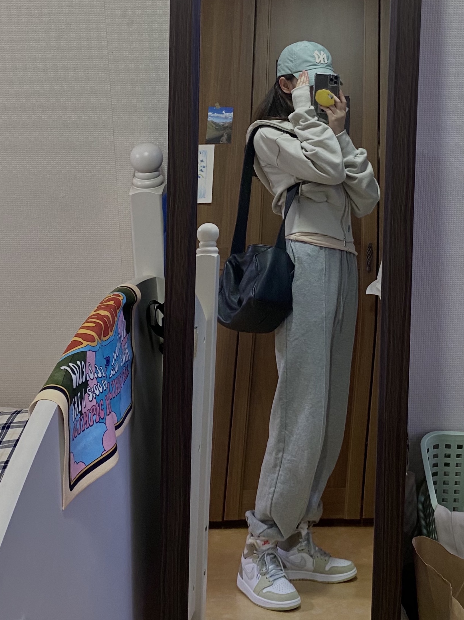 (W) Jordan 1 Zoom Air CMFT Olive Aura 착용 스타일 - 2