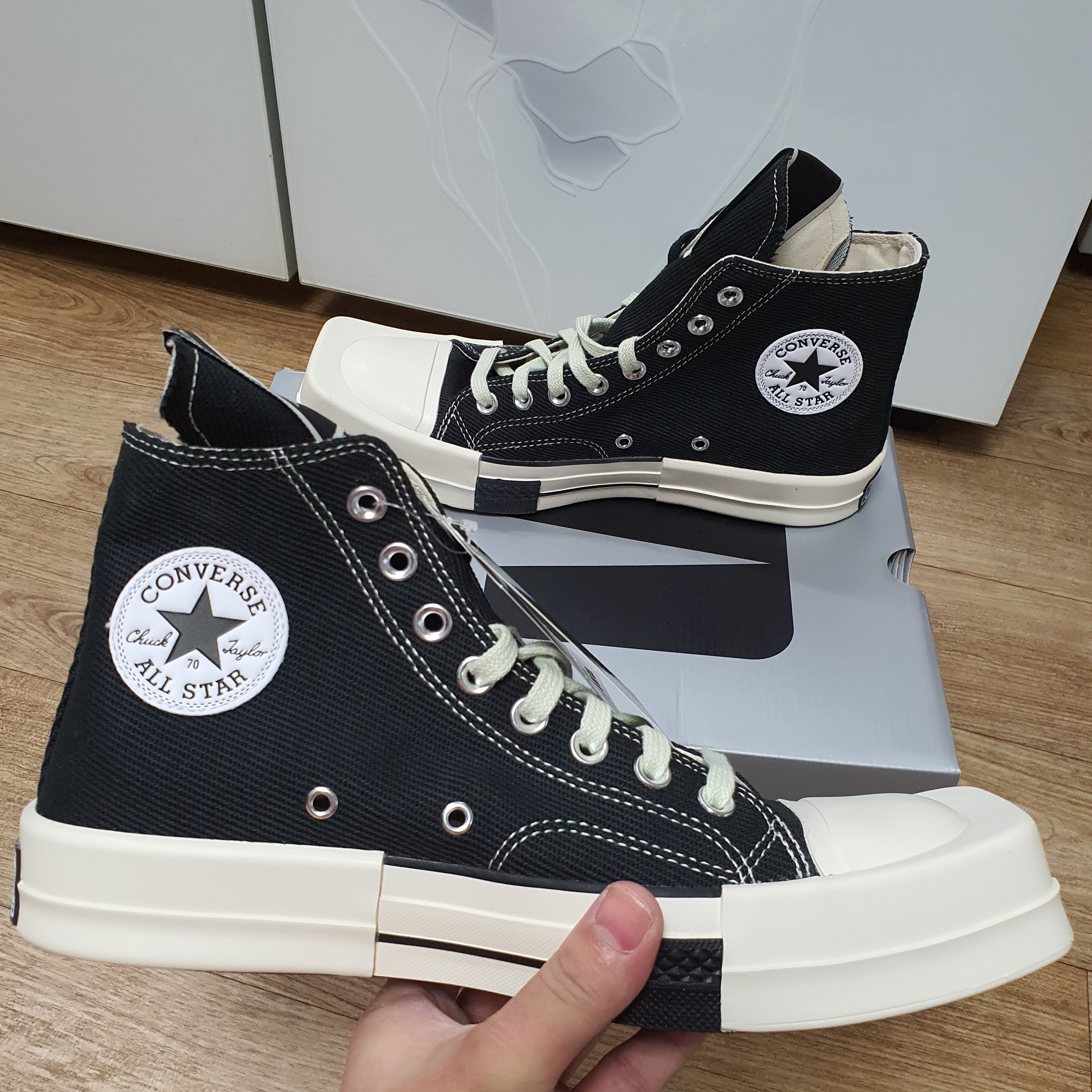 Converse x Drkshdw Turbodrk Chuck 70 Hi Black 착용 스타일 - 2