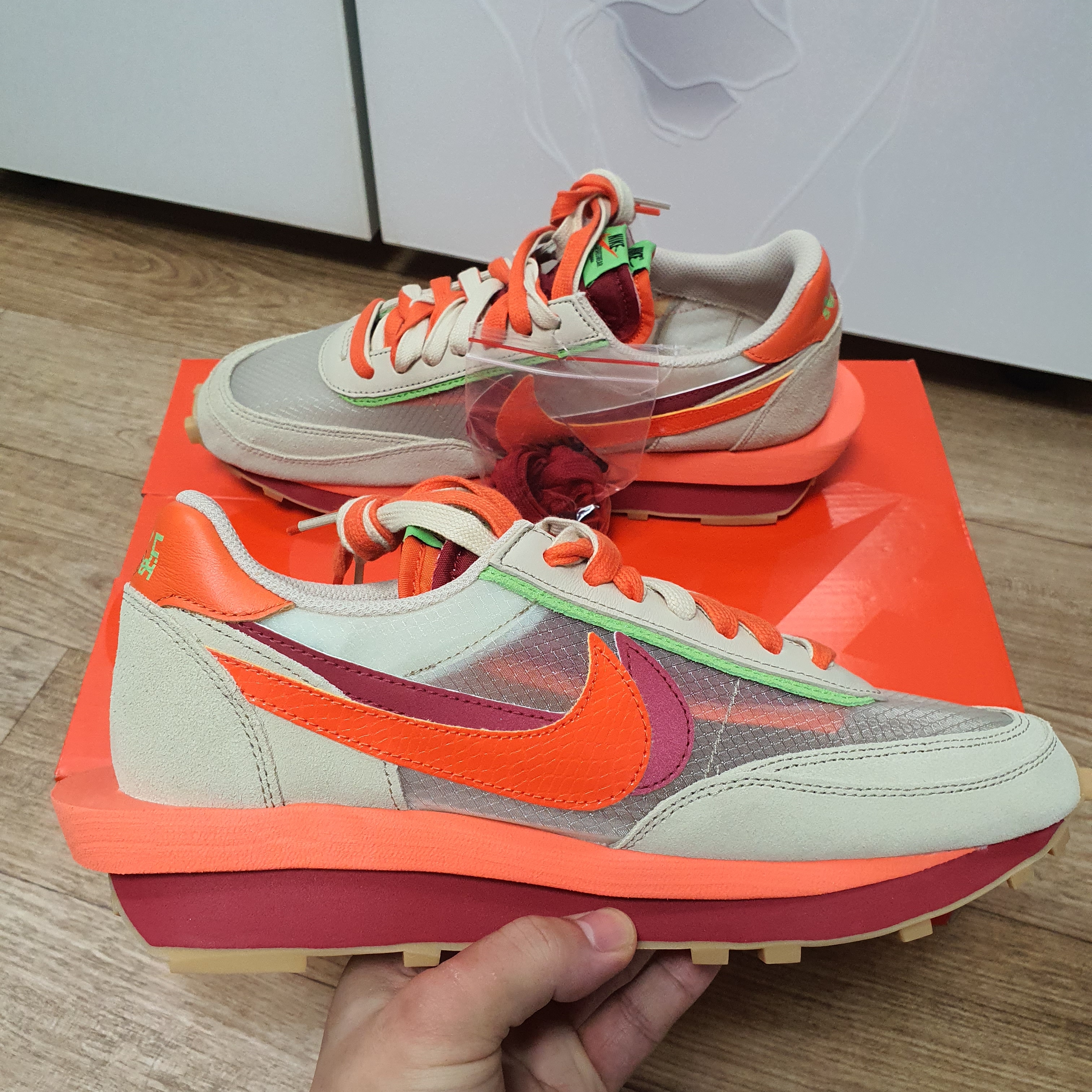 Nike x Sacai x Clot LDWaffle Orange Blaze 착용 스타일 - 3