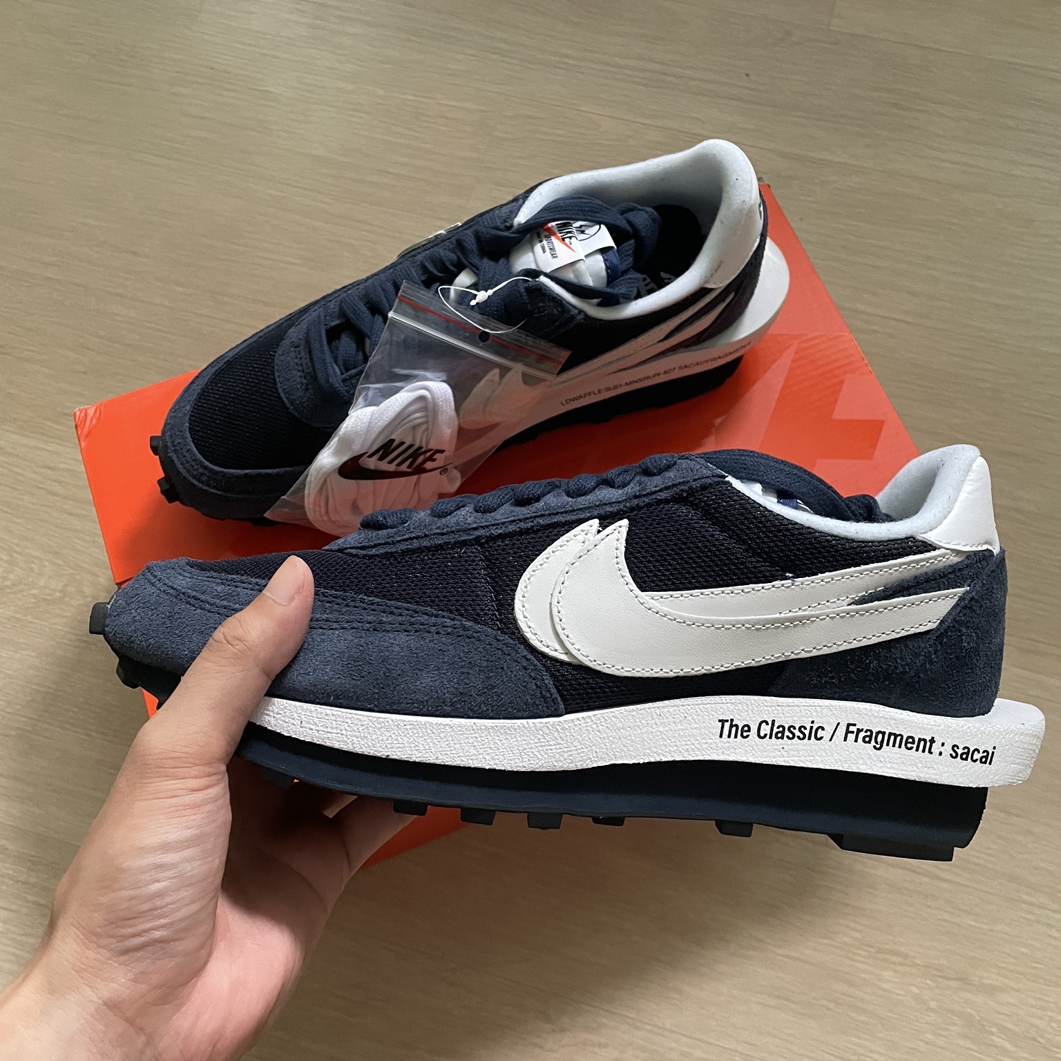 Nike x Sacai x Fragment LDWaffle Blackened Blue 착용 스타일 - 1