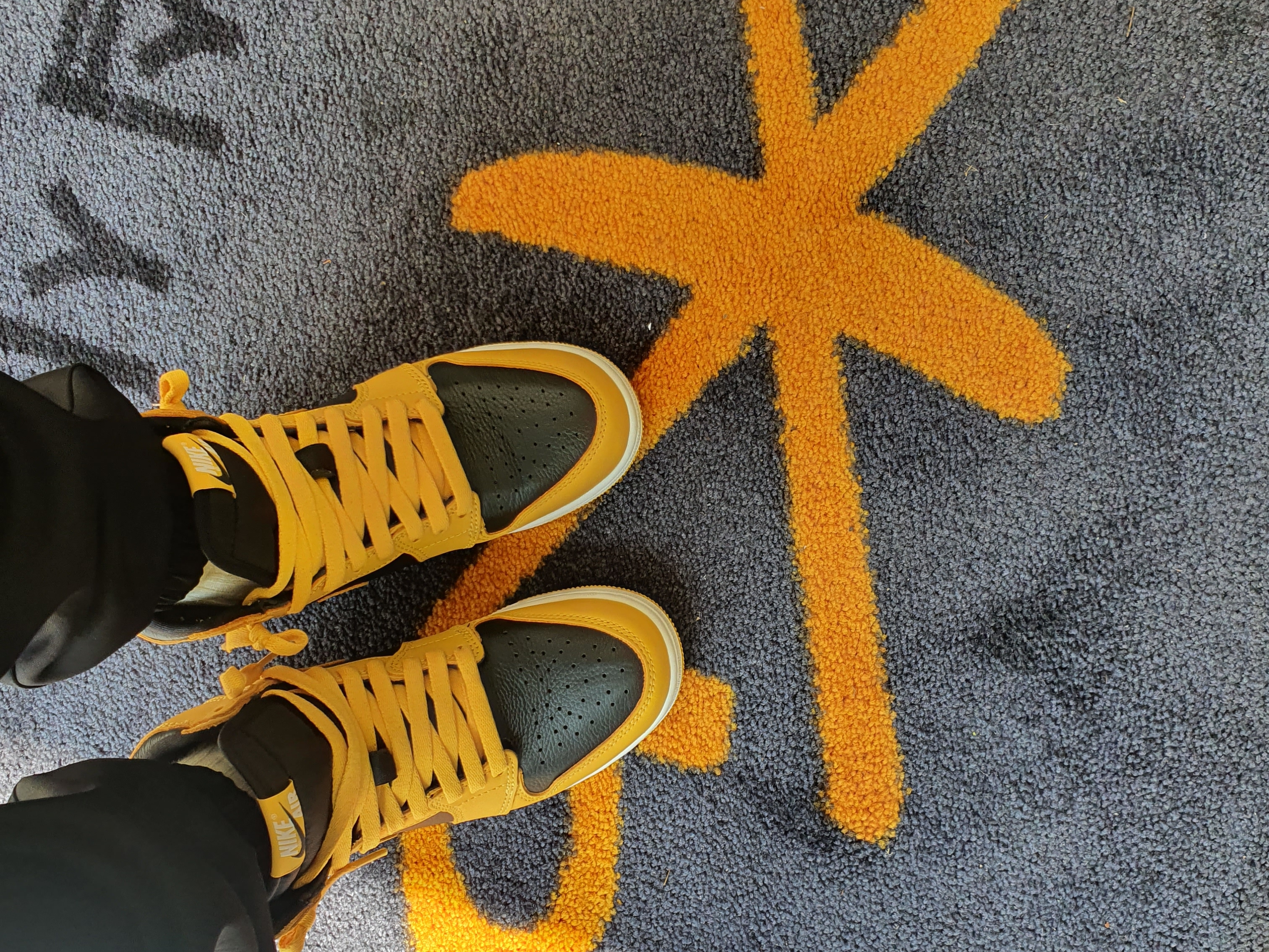(GS) Jordan 1 Retro High OG Pollen 착용 스타일 - 3