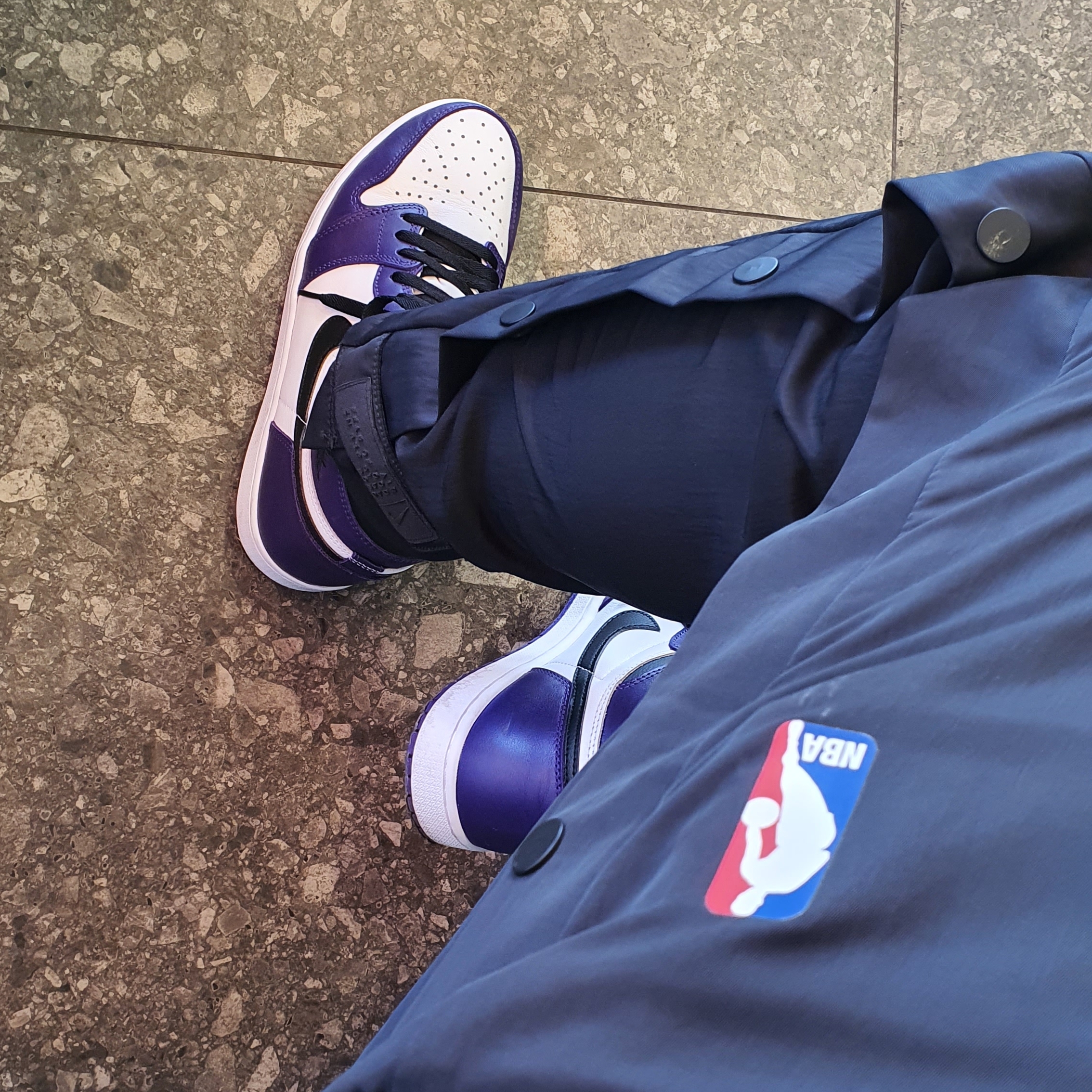 Jordan 1 Retro High OG Court Purple 2020, Nike x Fear of God Warm Up Pants Off Noir 착용 스타일