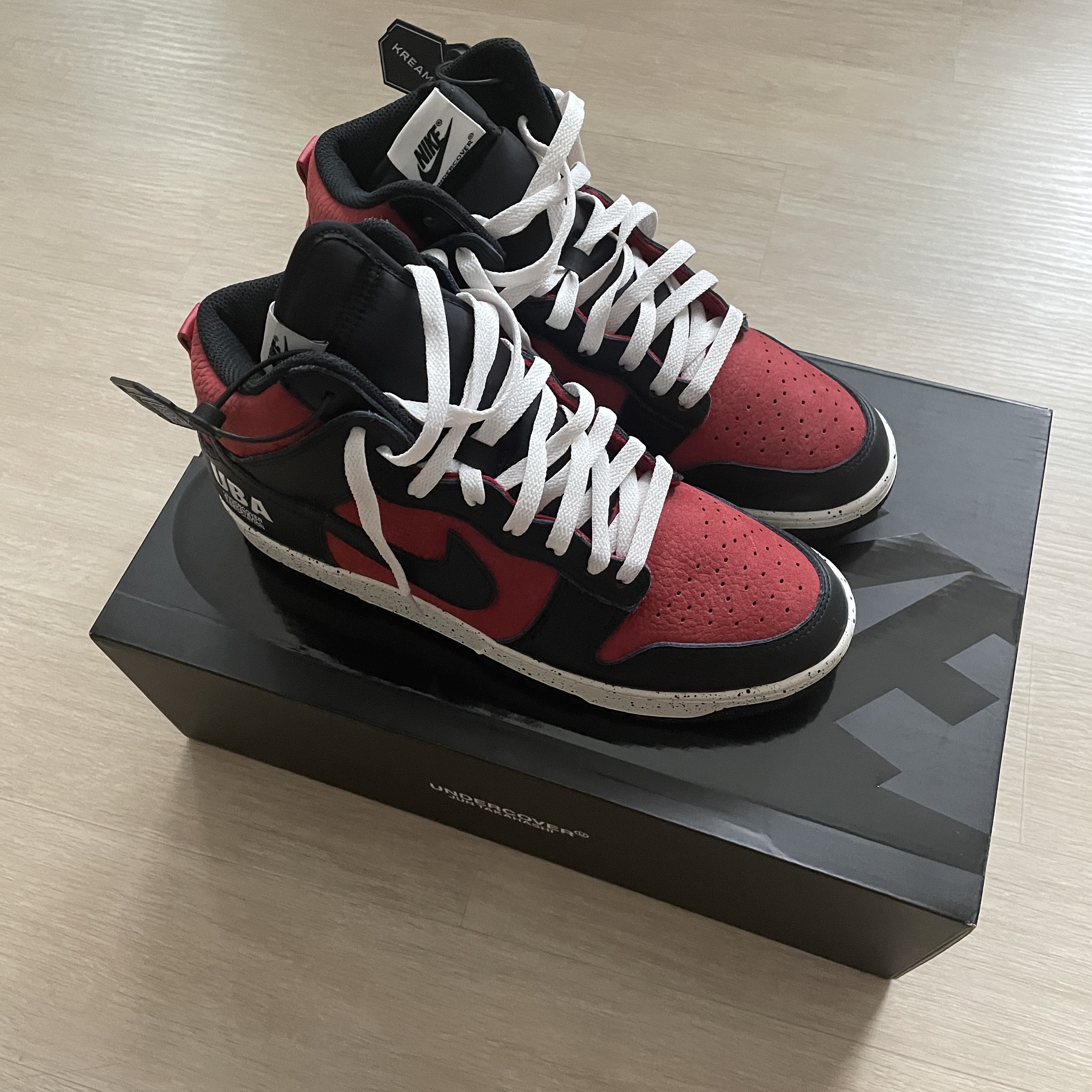 Nike x Undercover Dunk High 1985 Gym Red 착용 스타일 - 2