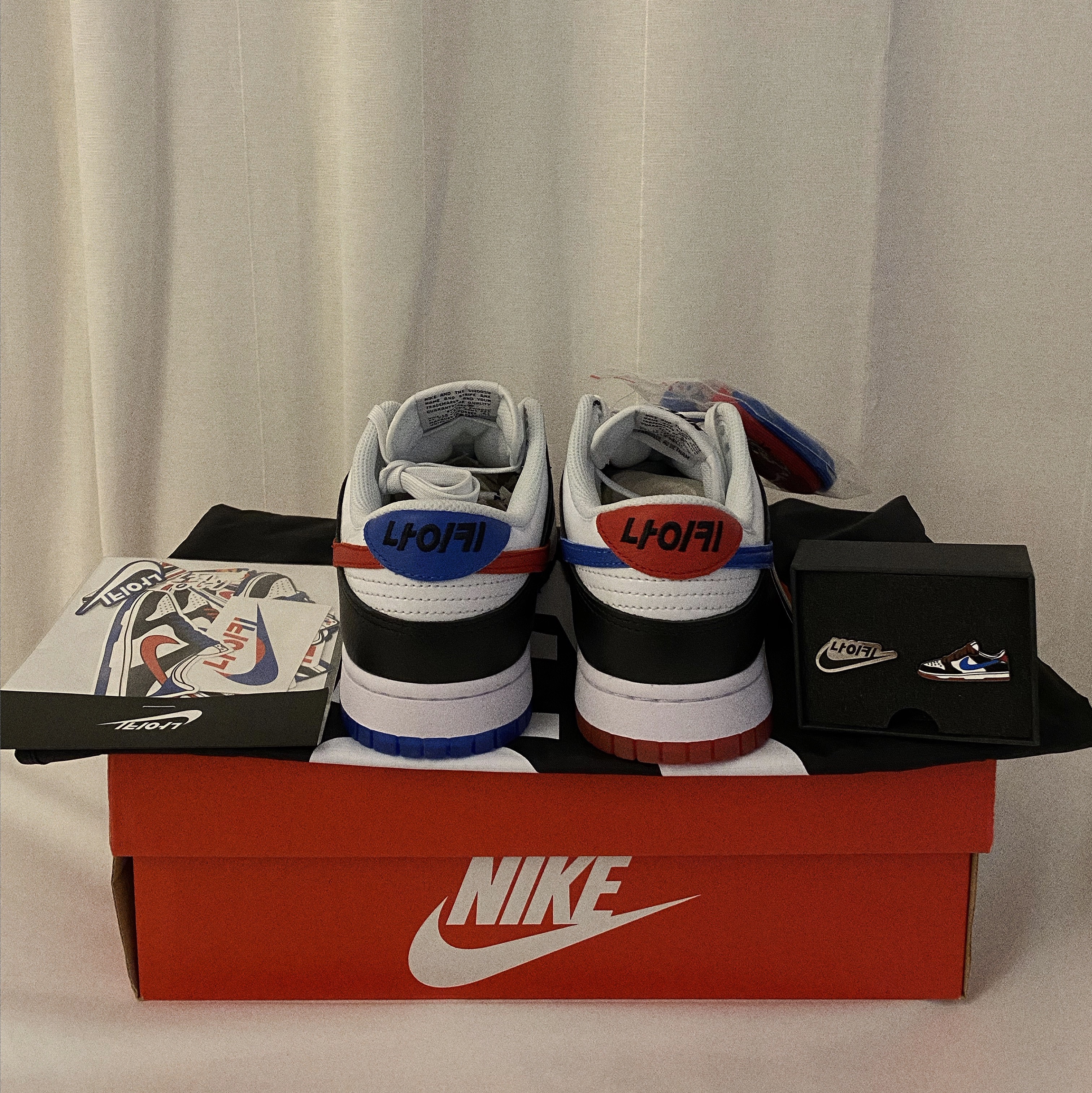 Nike Dunk Low SE Seoul (With Special Gift) 착용 스타일 - 3