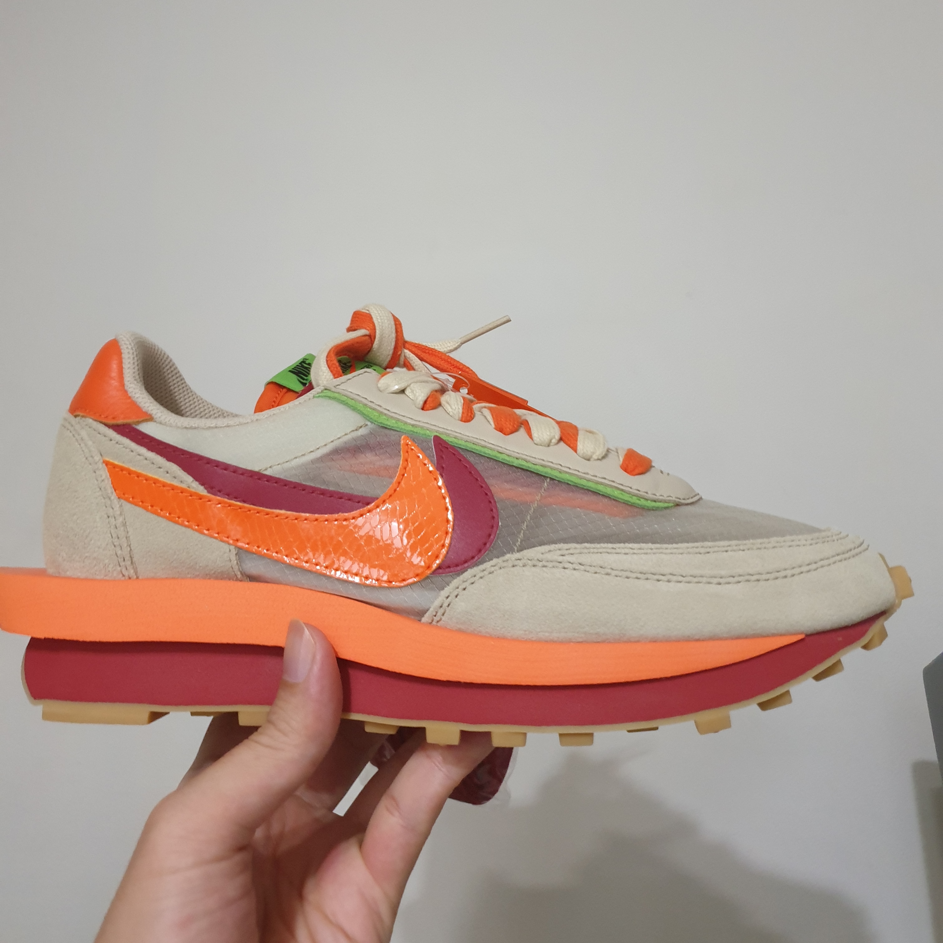 Nike x Sacai x Clot LDWaffle Orange Blaze 착용 스타일 - 2