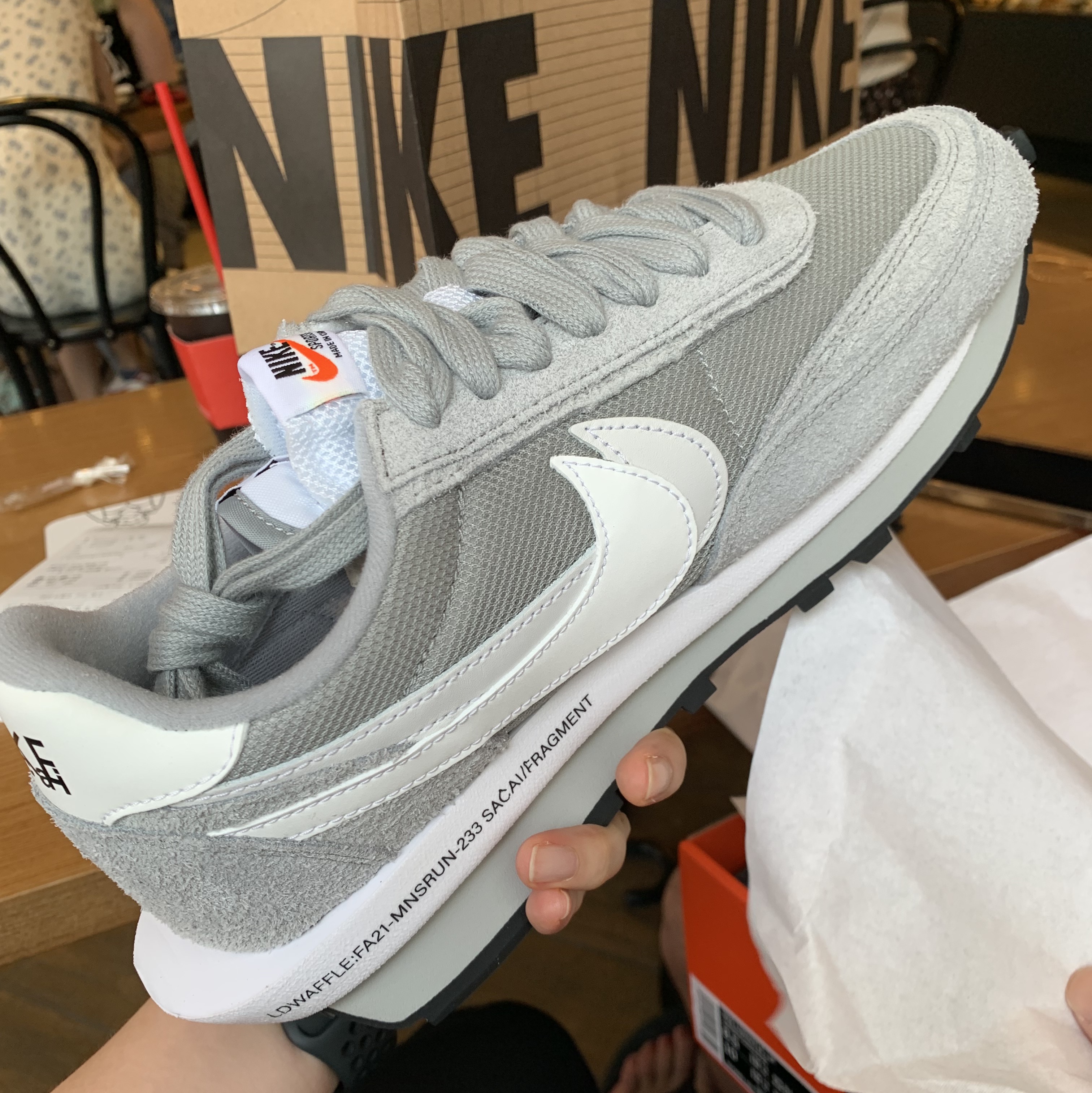 Nike x Sacai x Fragment LDWaffle Light Smoke Grey 착용 스타일