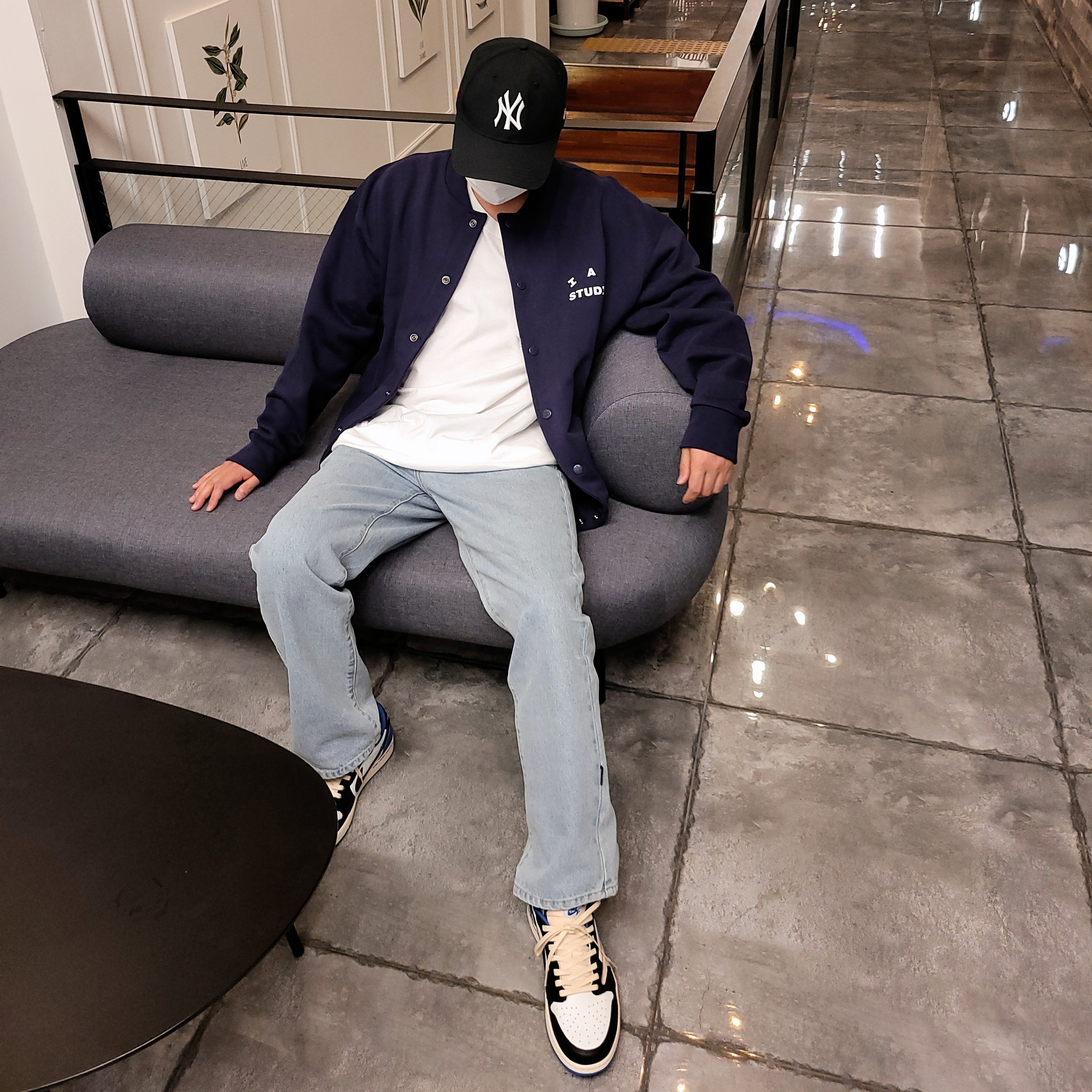 Jordan 1 x Travis Scott x Fragment Retro Low OG SP Military Blue, IAB Studio Cotton Stadium Jacket Navy - 21SS 착용 스타일