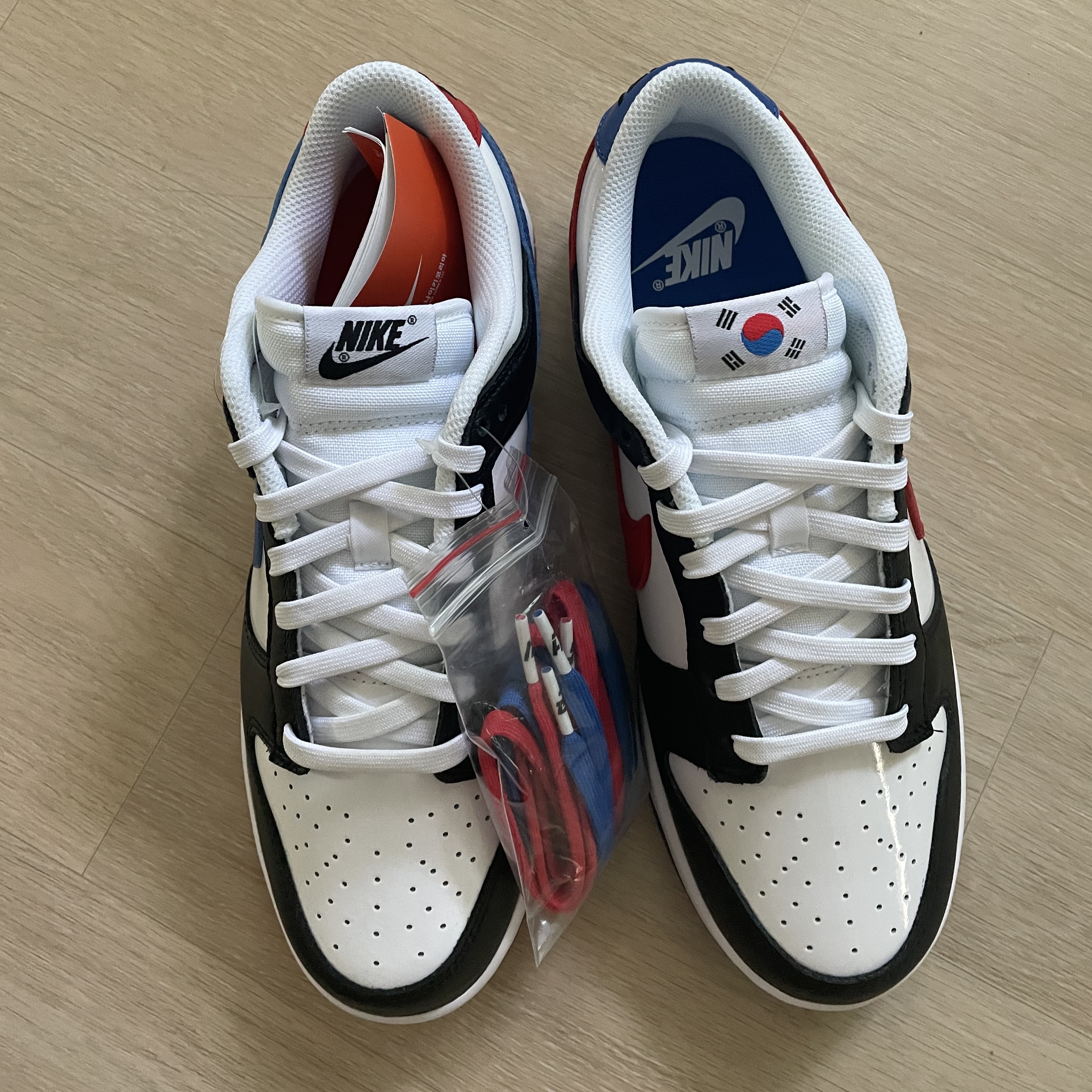 Nike Dunk Low SE Seoul 착용 스타일 - 1