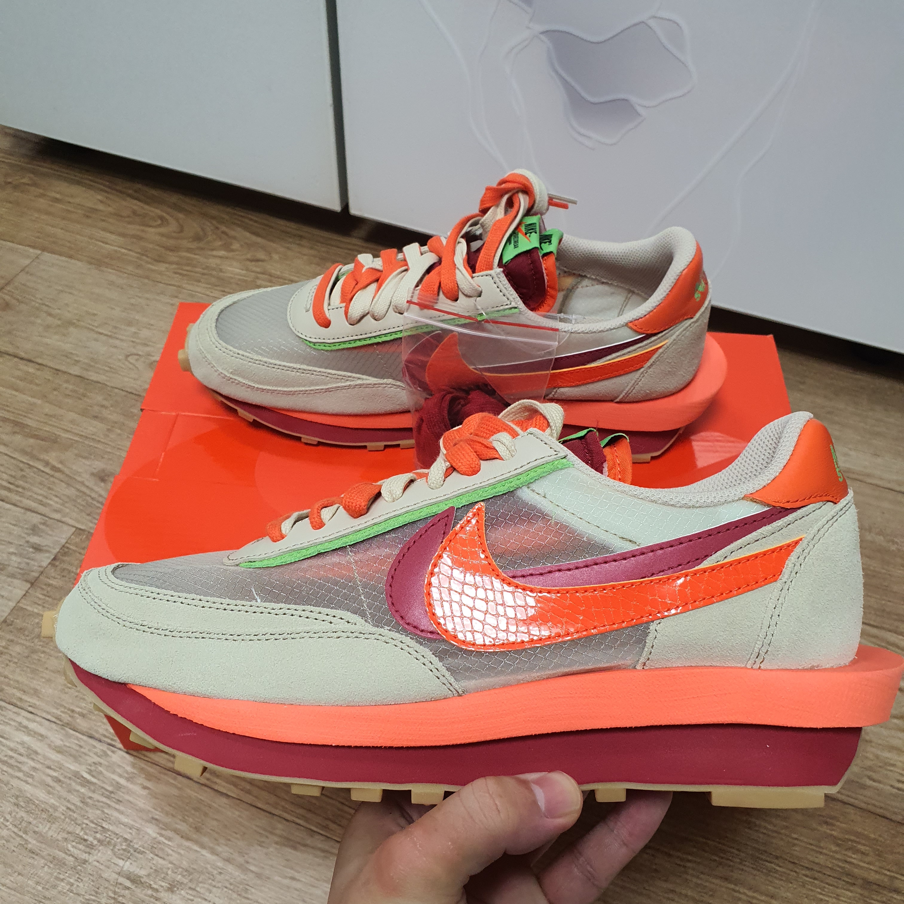 Nike x Sacai x Clot LDWaffle Orange Blaze 착용 스타일 - 1