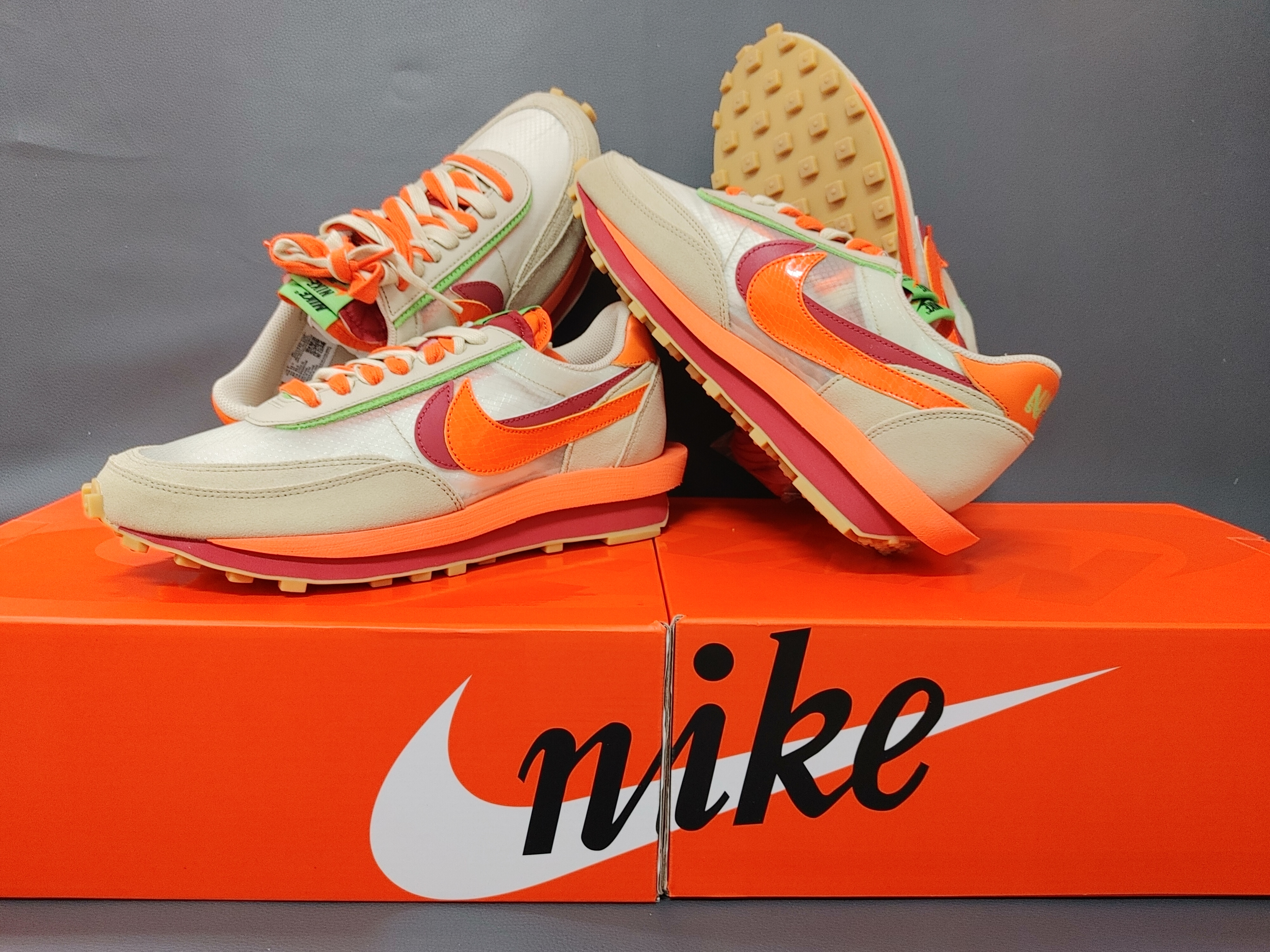 Nike x Sacai x Clot LDWaffle Orange Blaze 착용 스타일