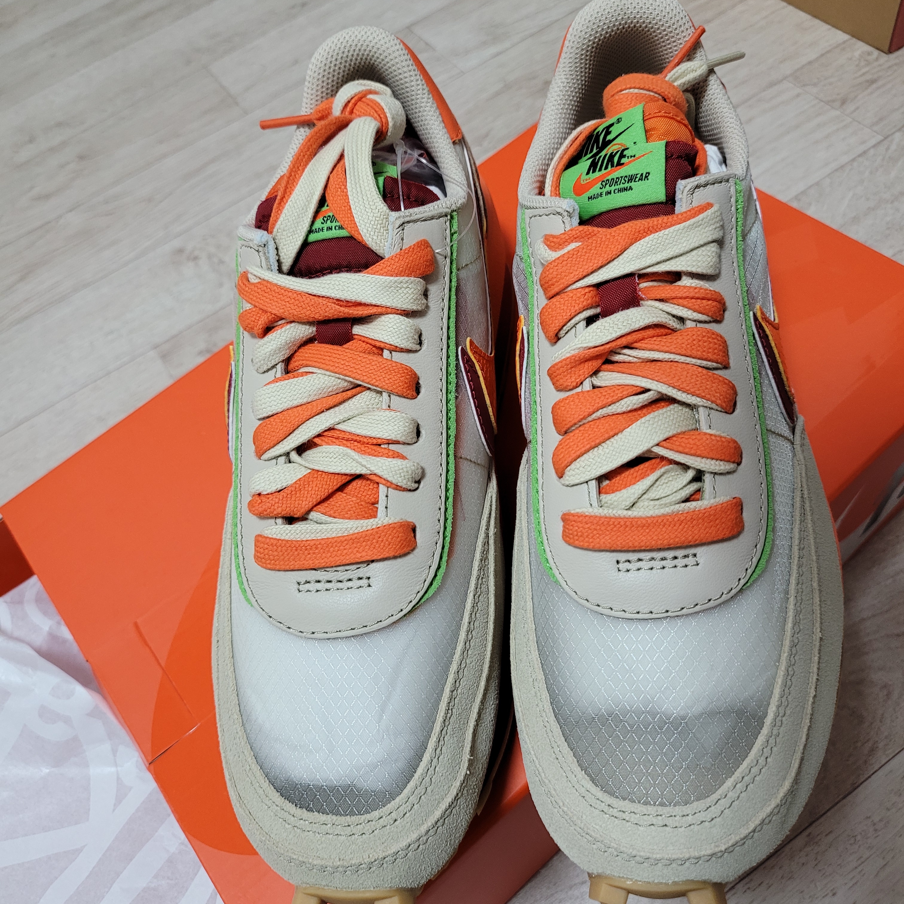 Nike x Sacai x Clot LDWaffle Orange Blaze 착용 스타일 - 2
