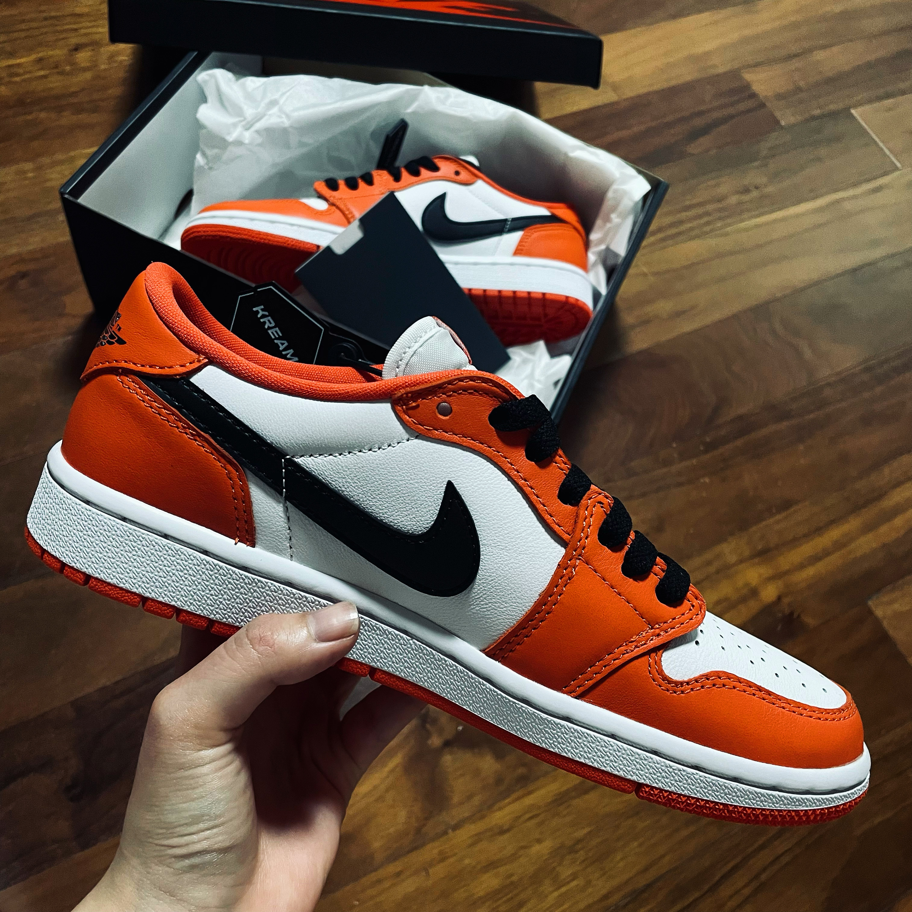 (W) Jordan 1 Low OG Starfish, Jordan 1 Low OG Starfish 착용 스타일