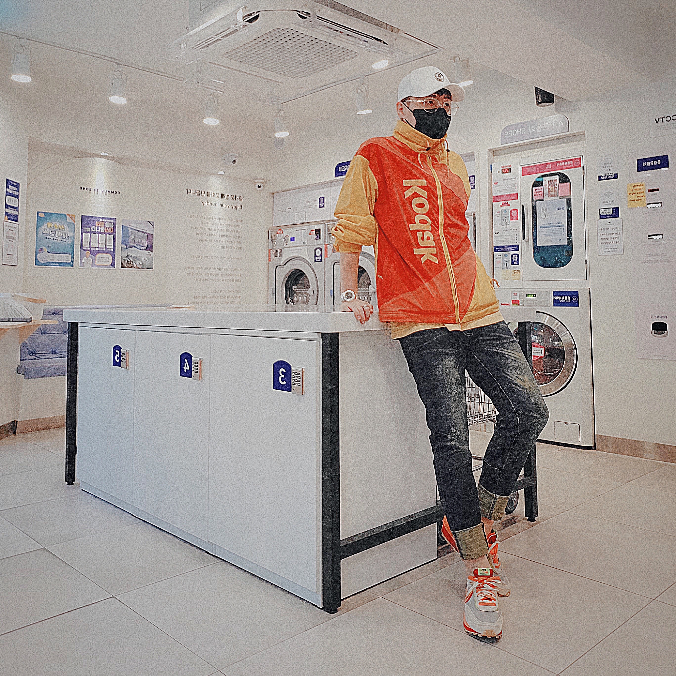 Nike x Sacai x Clot LDWaffle Orange Blaze 착용 스타일