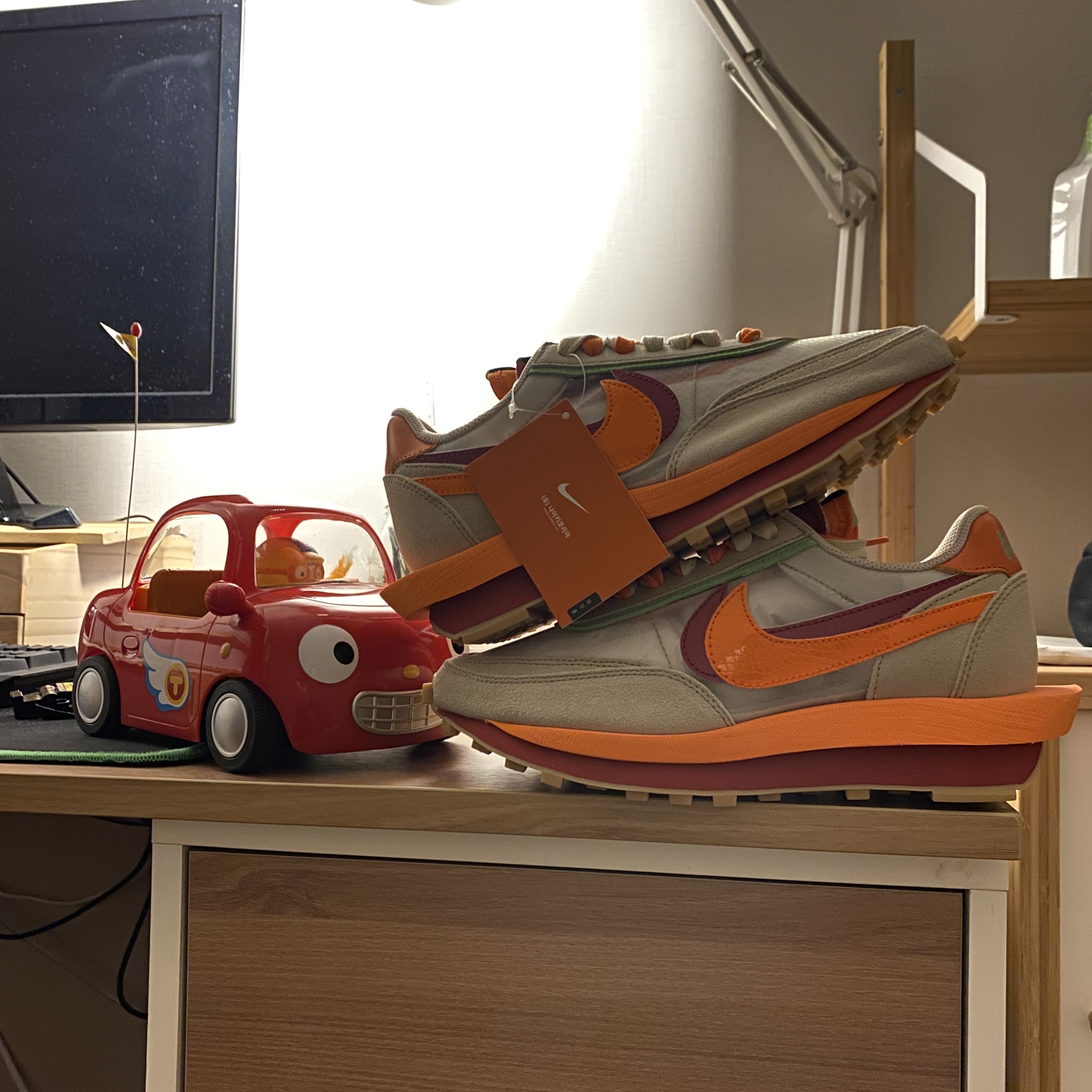 Nike x Sacai x Clot LDWaffle Orange Blaze 착용 스타일 - 3