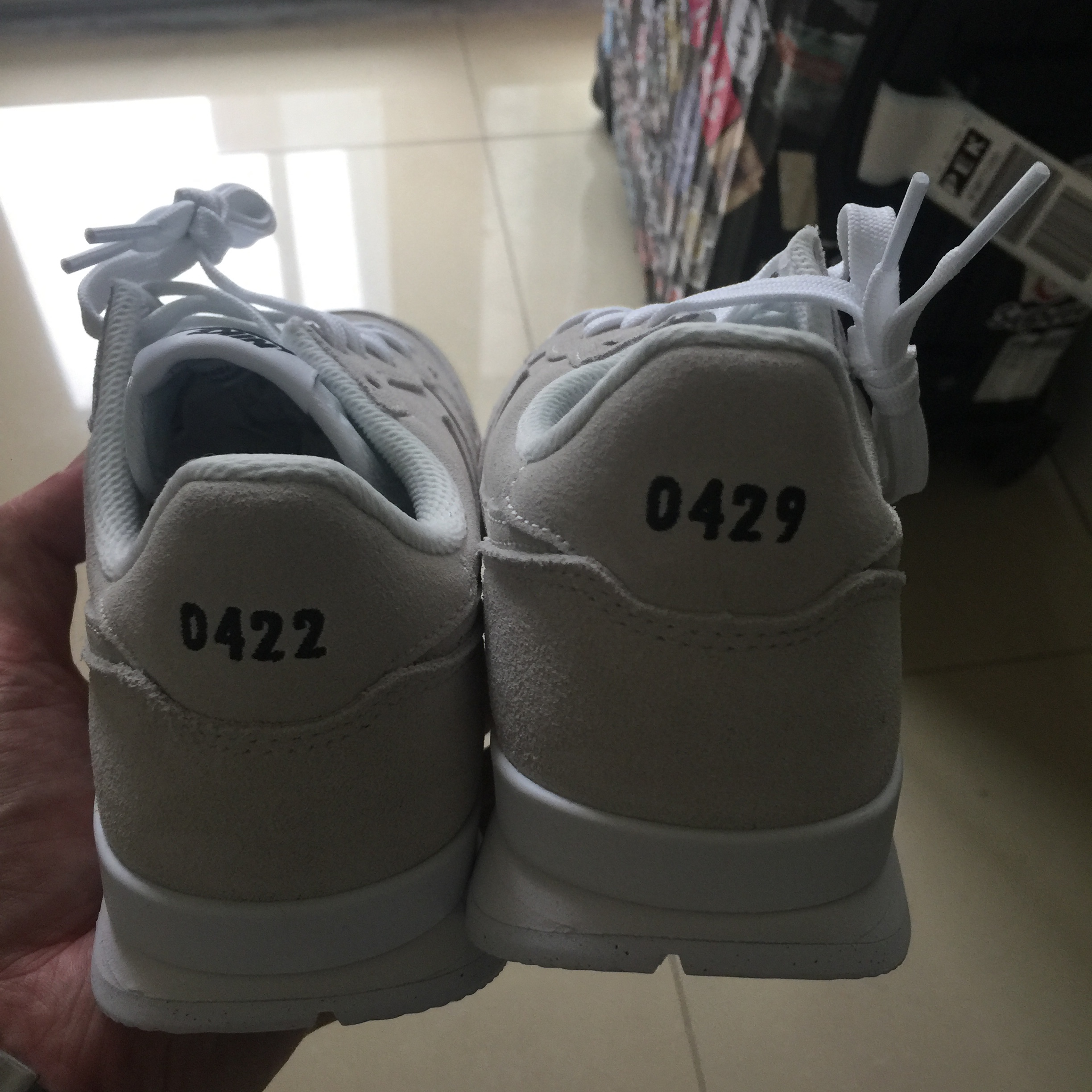 Nike Blazer Mid '77 Vintage White Black 착용 스타일 - 4
