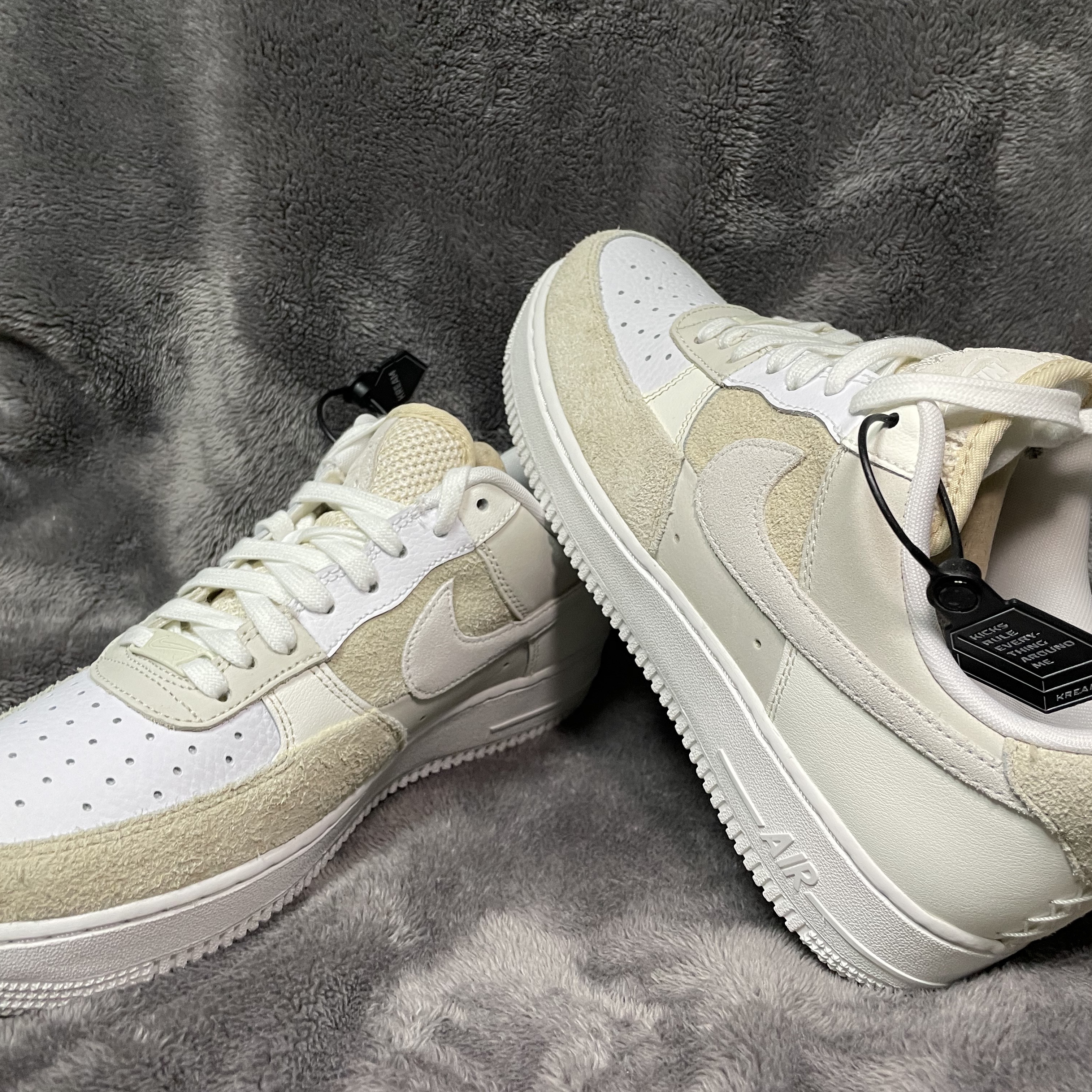 (W) Nike Air Force 1 '07 Coconut Milk 착용 스타일 - 2