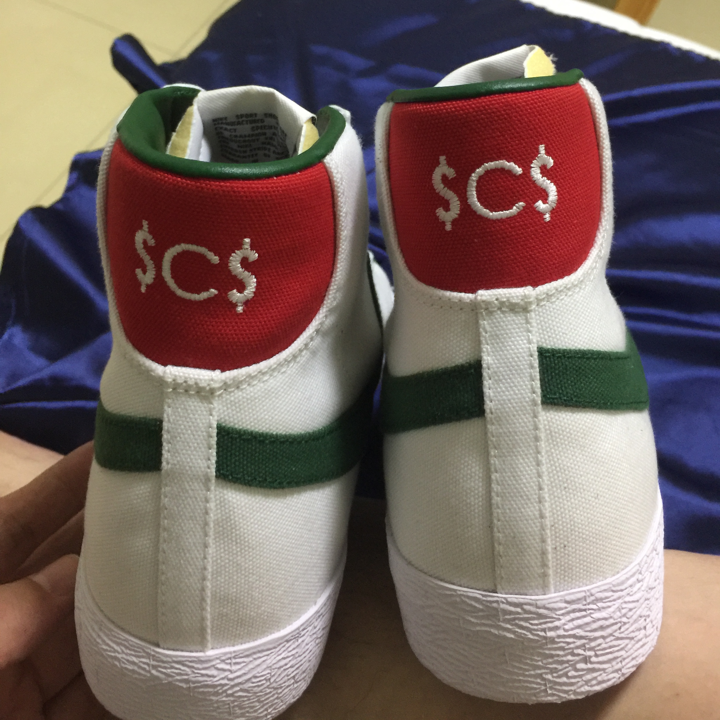 Nike Blazer Mid '77 Vintage White Black 착용 스타일 - 1