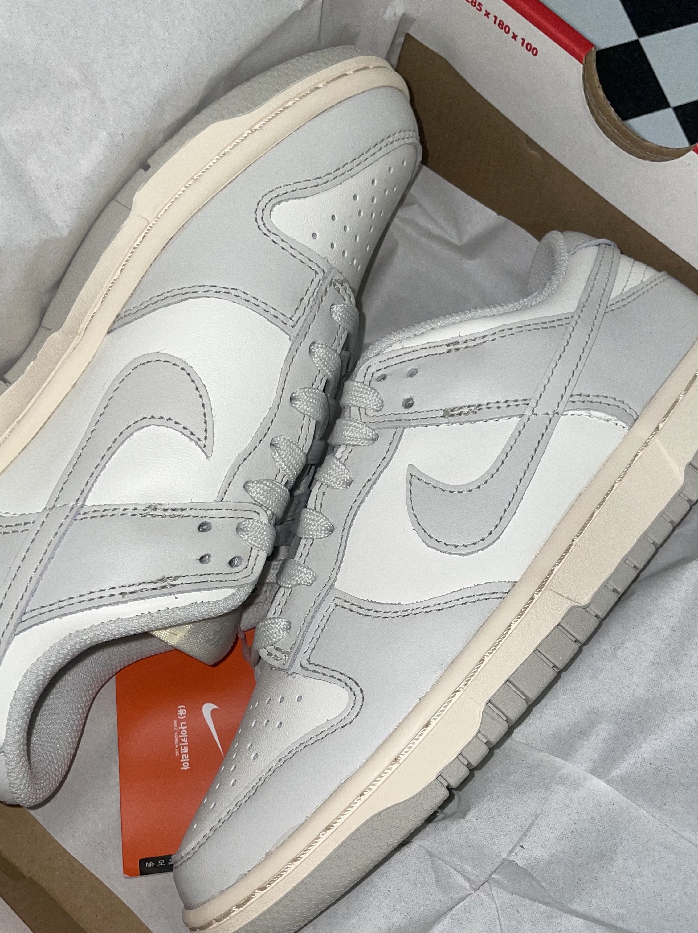 (W) Nike Dunk Low Light Bone 착용 스타일