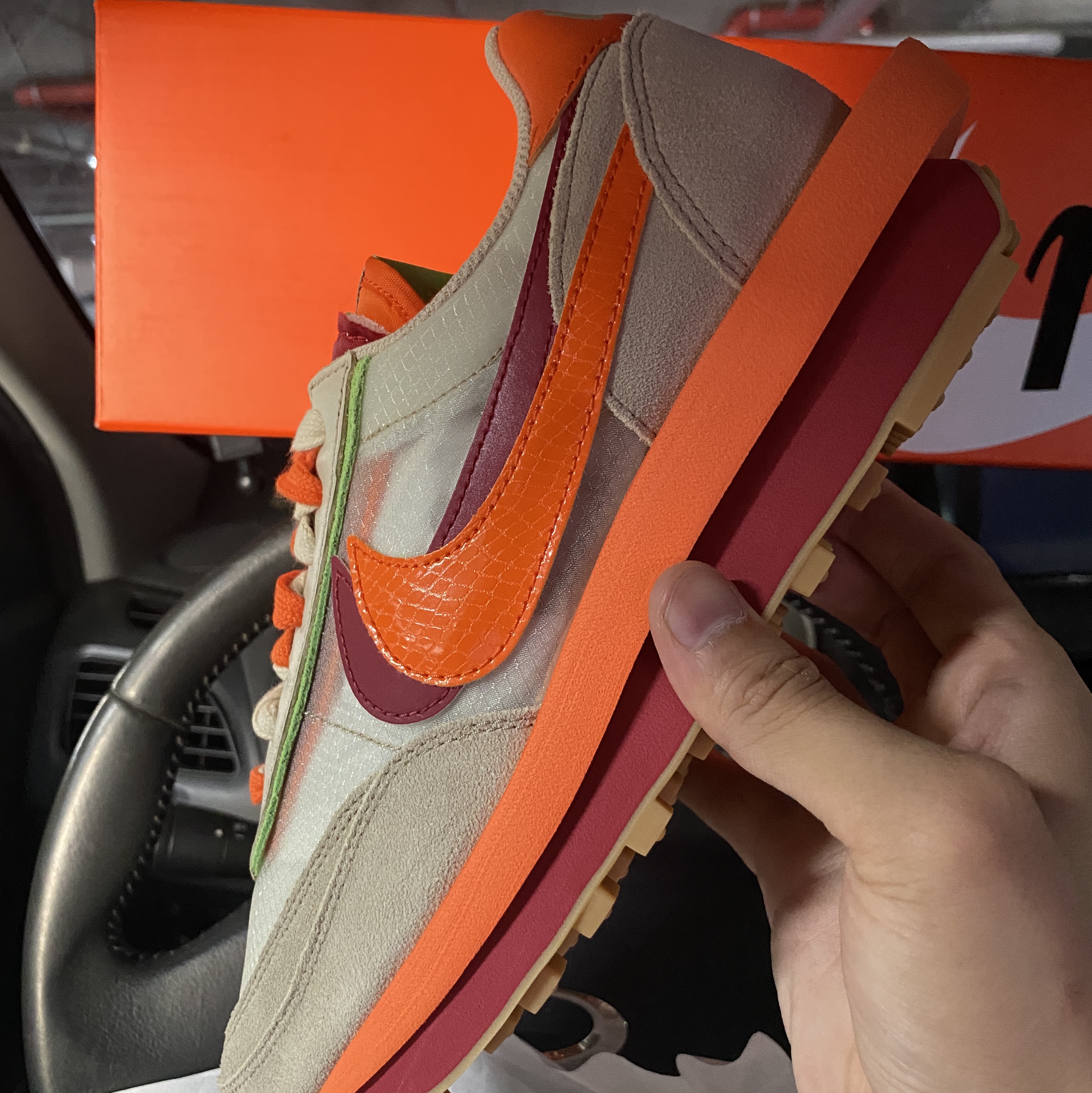 Nike x Sacai x Clot LDWaffle Orange Blaze 착용 스타일