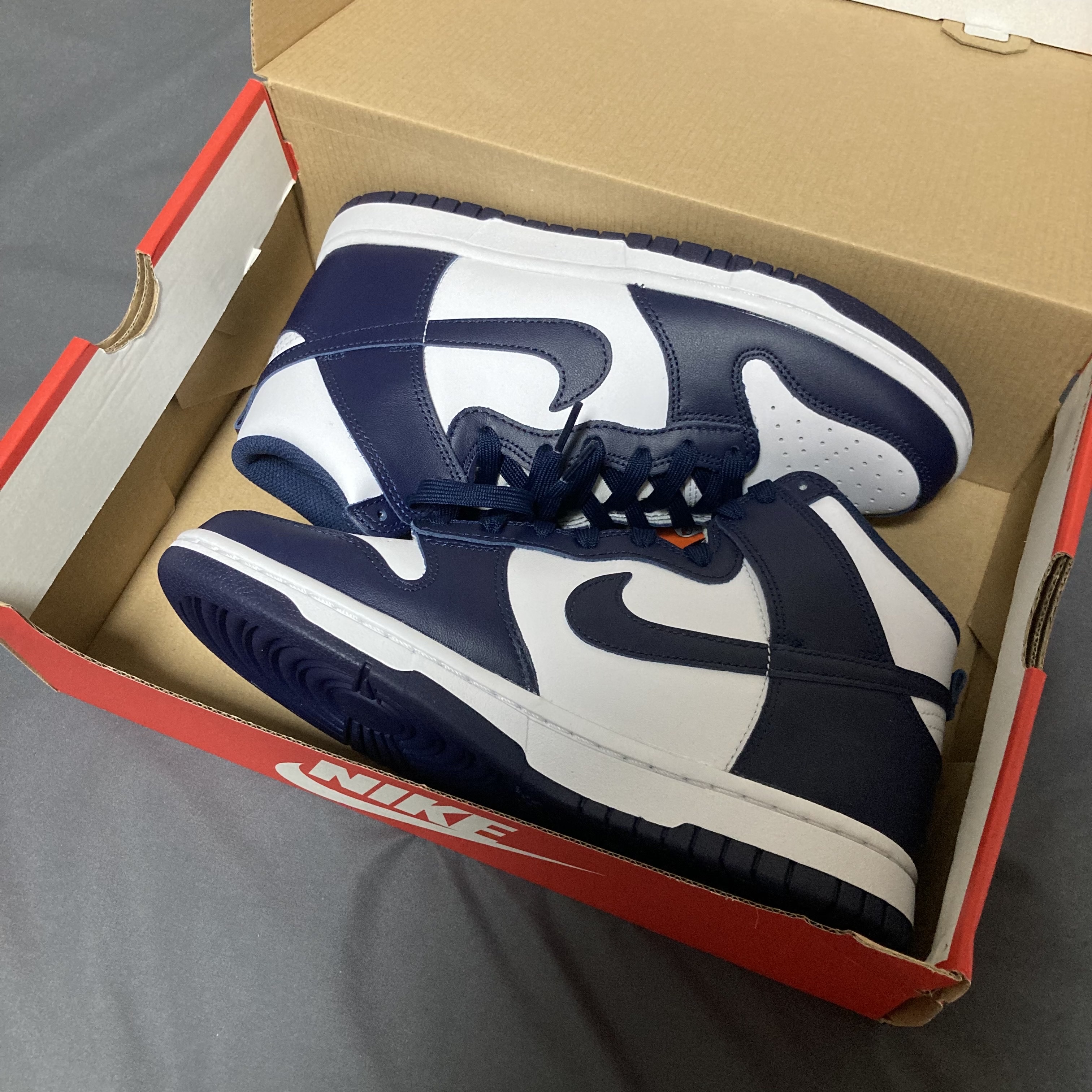 Nike Dunk High Retro Championship Navy 착용 스타일 - 3