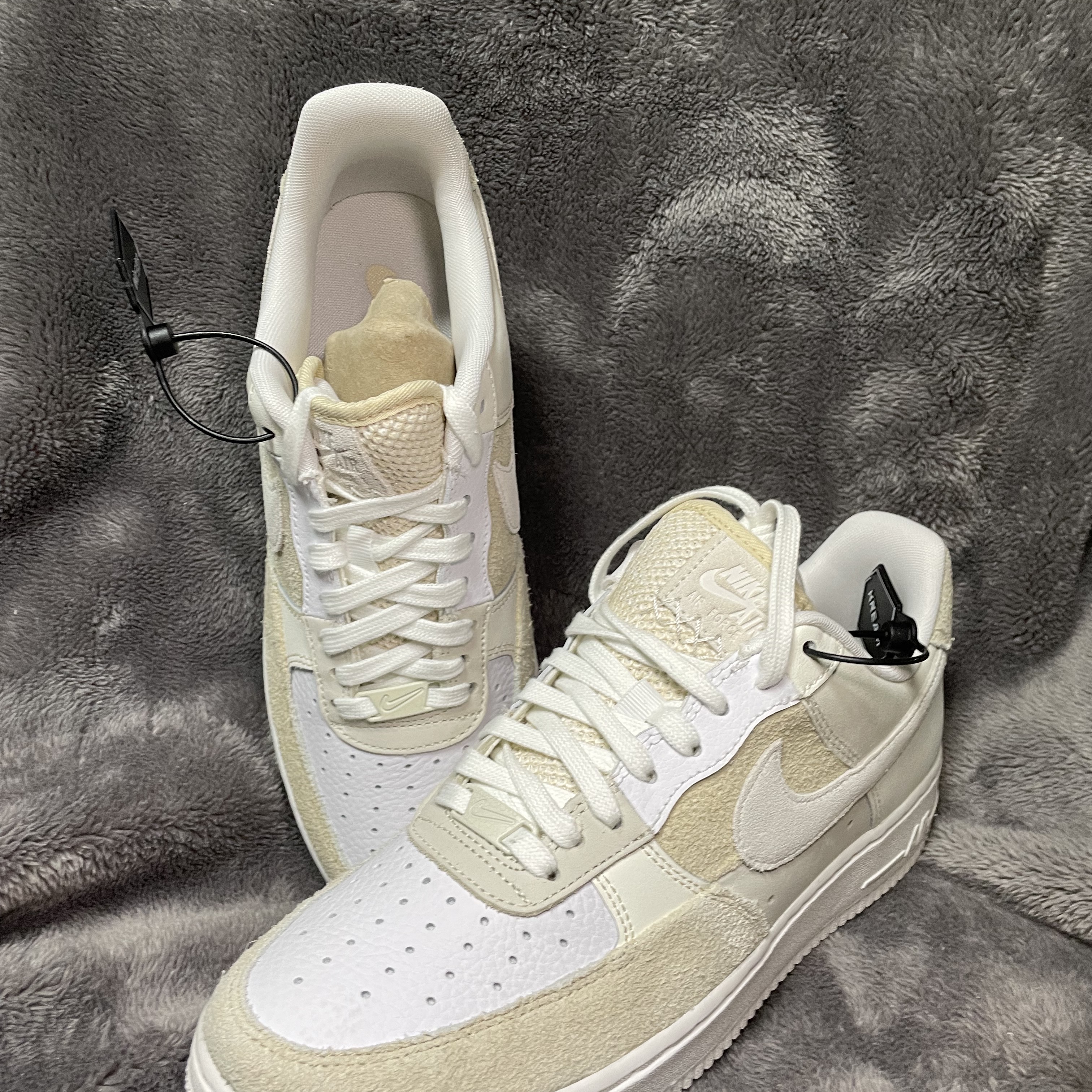 (W) Nike Air Force 1 '07 Coconut Milk 착용 스타일 - 1