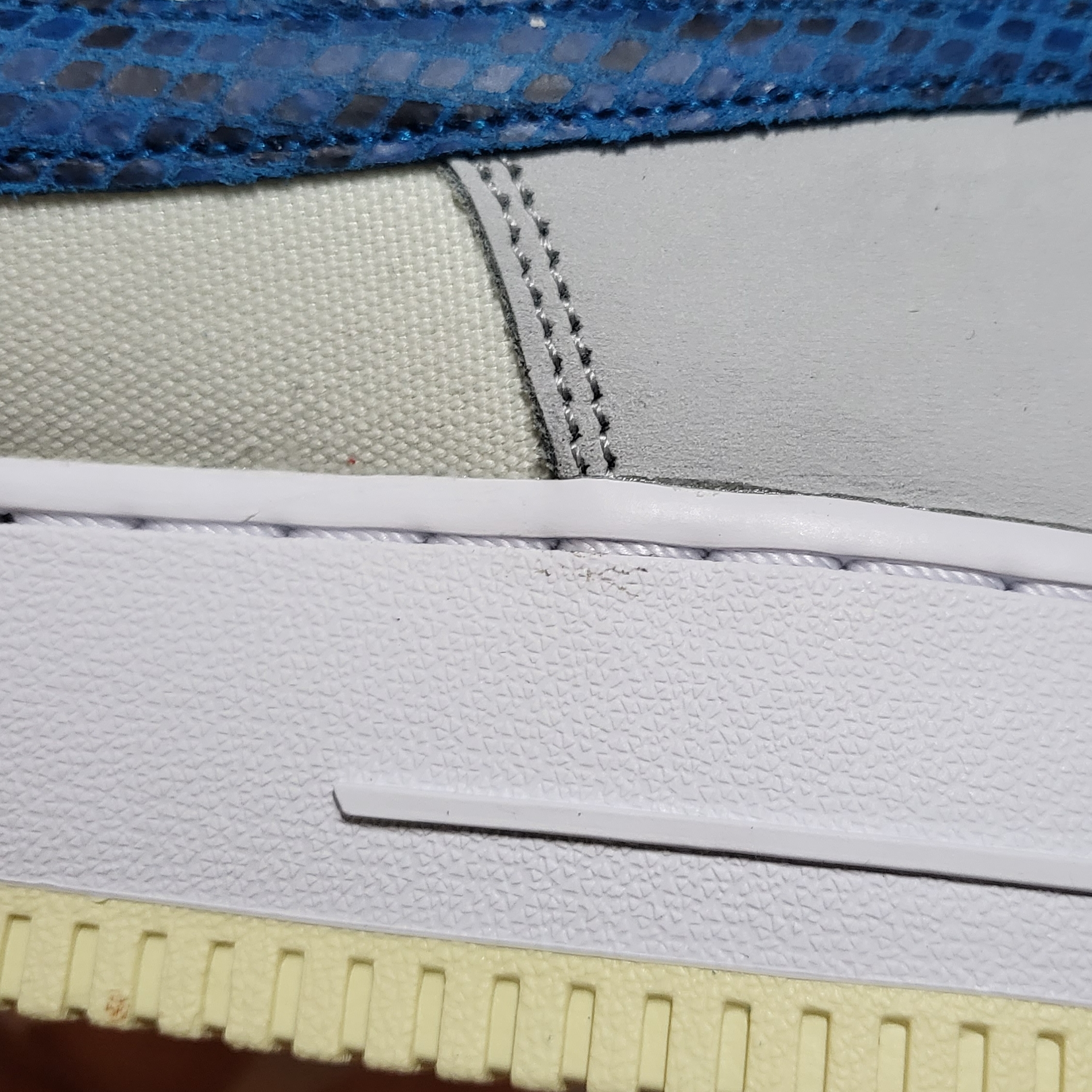 Nike x Undefeated Air Force 1 Low SP 5 On It 착용 스타일 - 3
