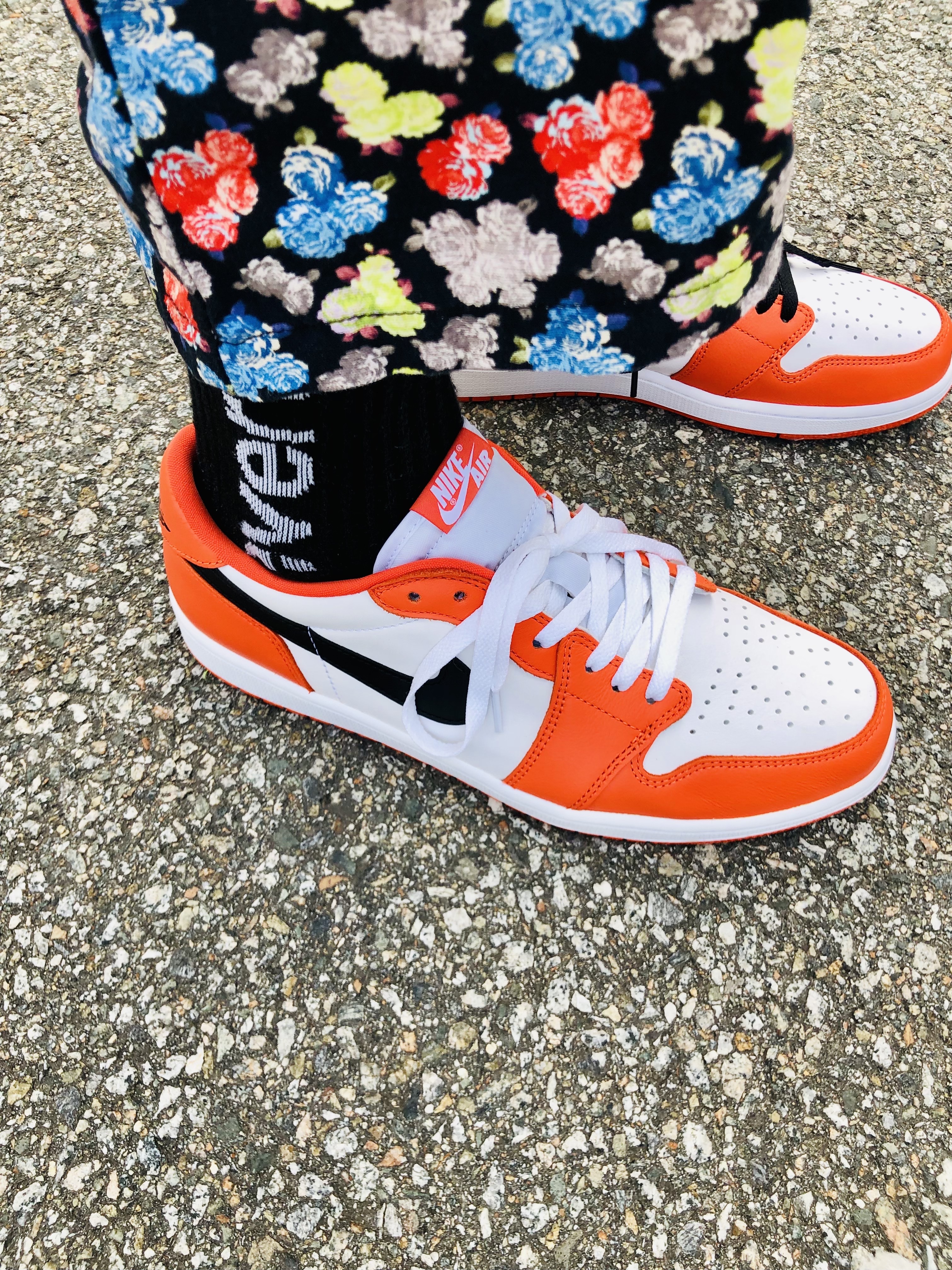 Jordan 1 Low OG Starfish 착용 스타일 - 4