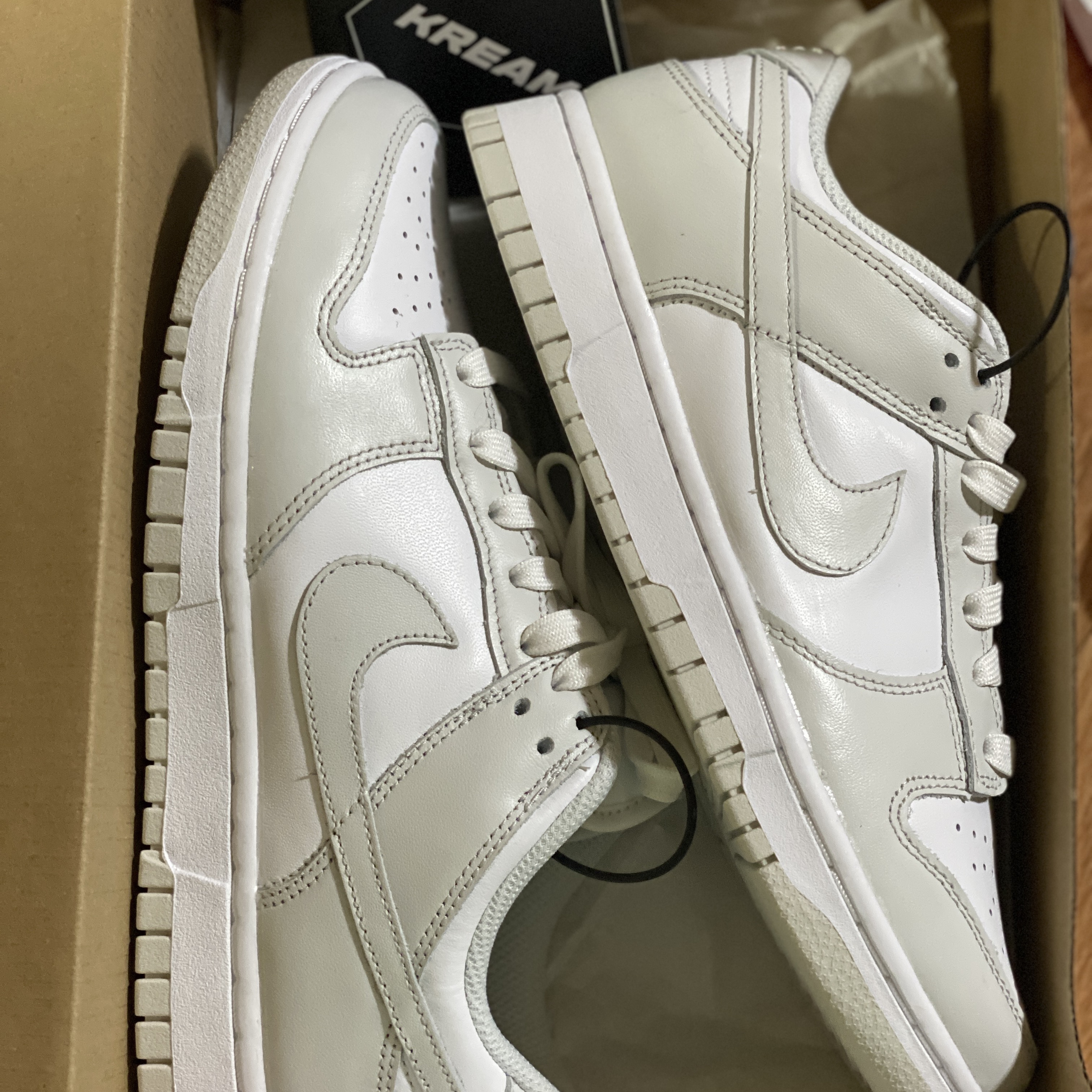 (W) Nike Dunk Low Photon Dust 착용 스타일 - 2