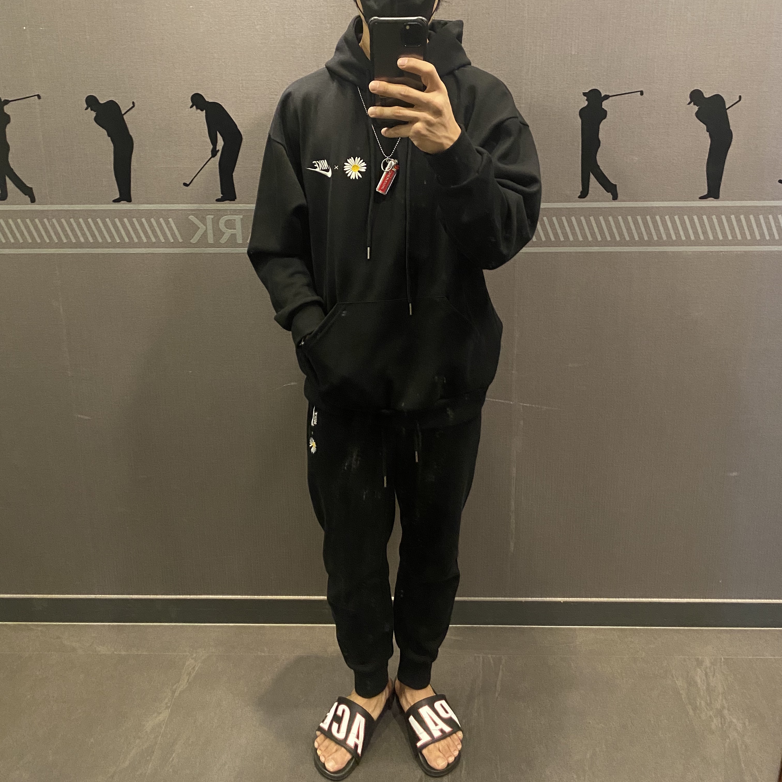 Palace Sliders Black - 21SS 착용 스타일