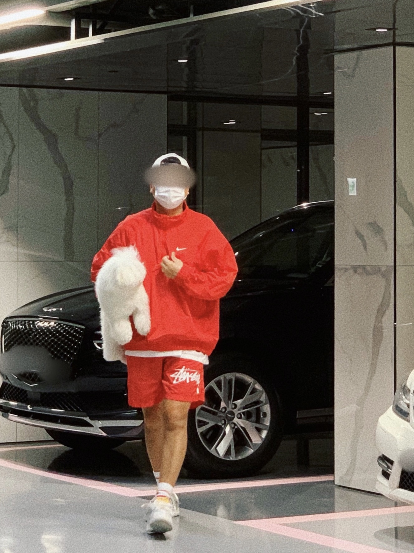 Nike x Stussy Windrunner Jacket Habanero Red, Nike x Off-White Dunk Low The 50 - Lot 46 착용 스타일 - 3