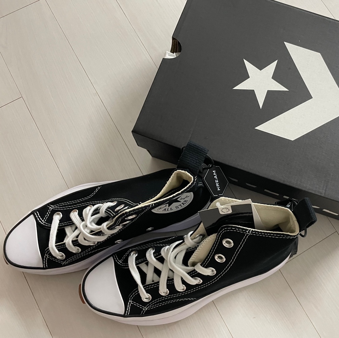 Converse Run Star Hike Hi Black White Gum 착용 스타일 - 2