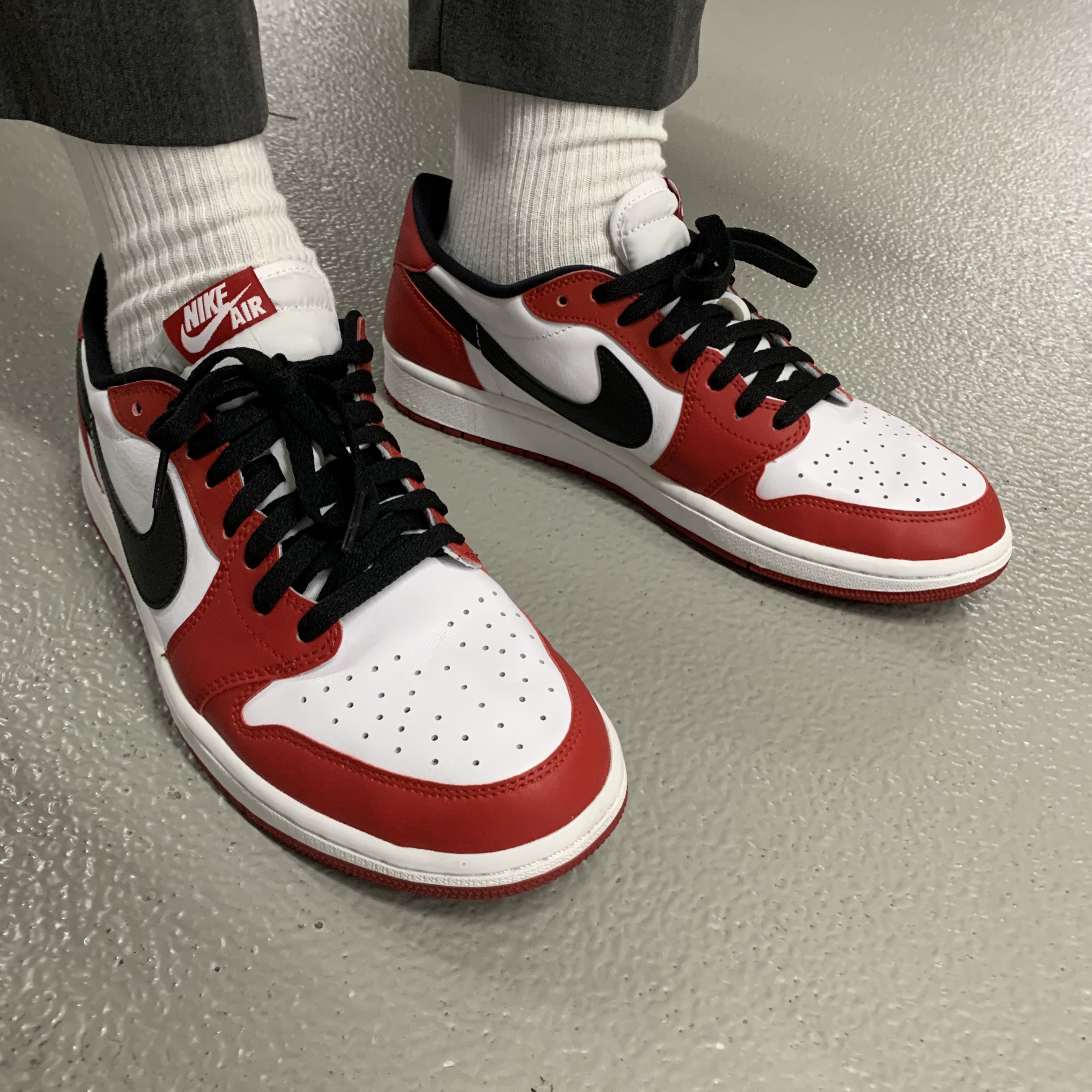 Jordan 1 Retro High OG Shadow 2.0, Jordan 1 Retro High OG Court Purple 2020 착용 스타일 - 5