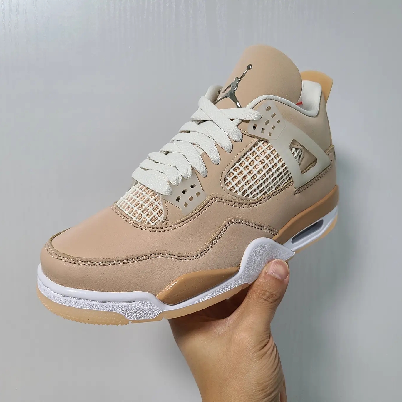 (W) Jordan 4 Retro Shimmer 착용 스타일 - 1