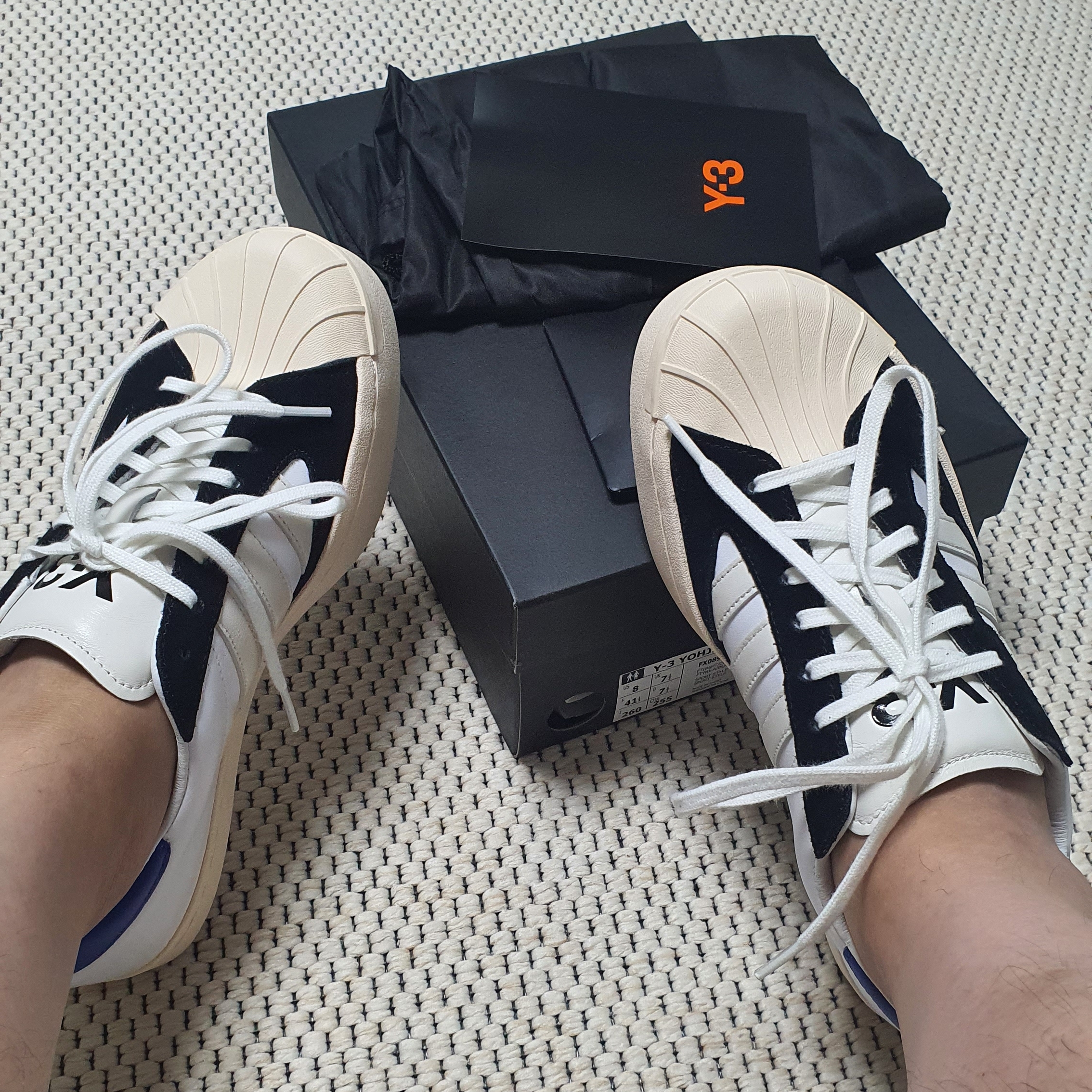 Y-3 Yohji Star Cloud White Bold Blue 착용 스타일 - 2