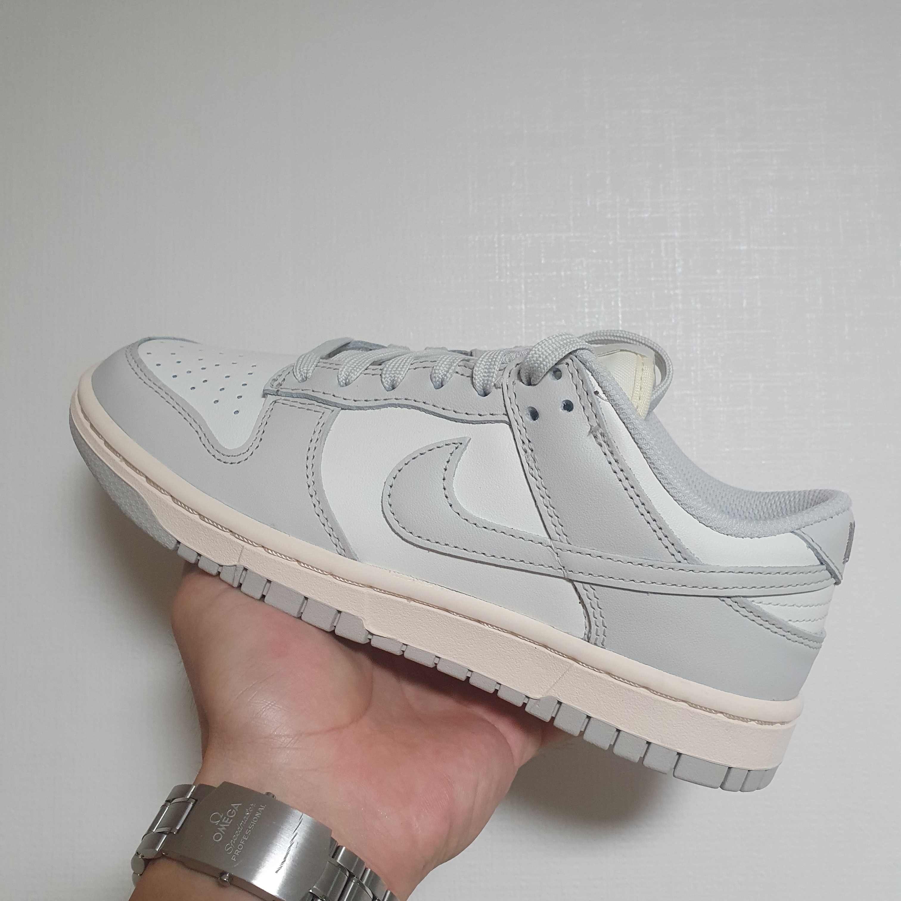 (W) Nike Dunk Low Light Bone 착용 스타일