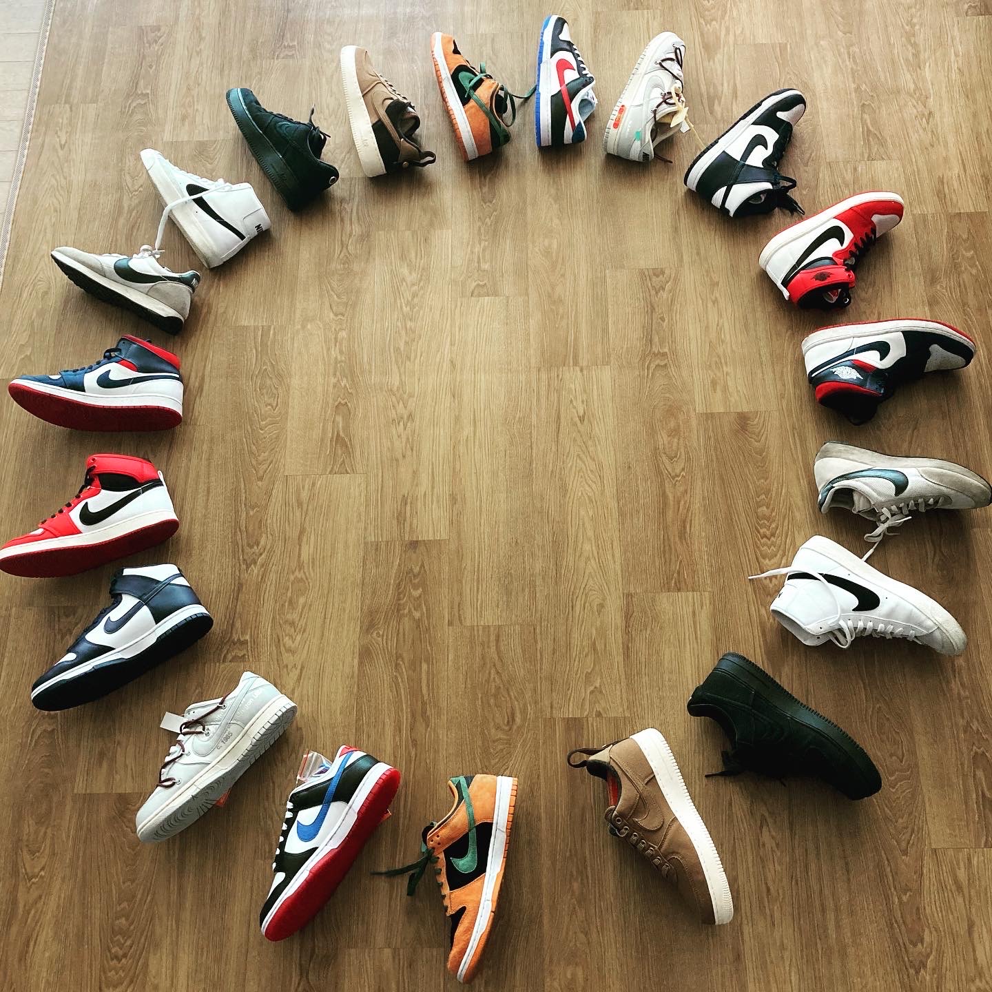 Jordan 1 KO Chicago 2021, Nike Dunk Low SP Ceramic 착용 스타일