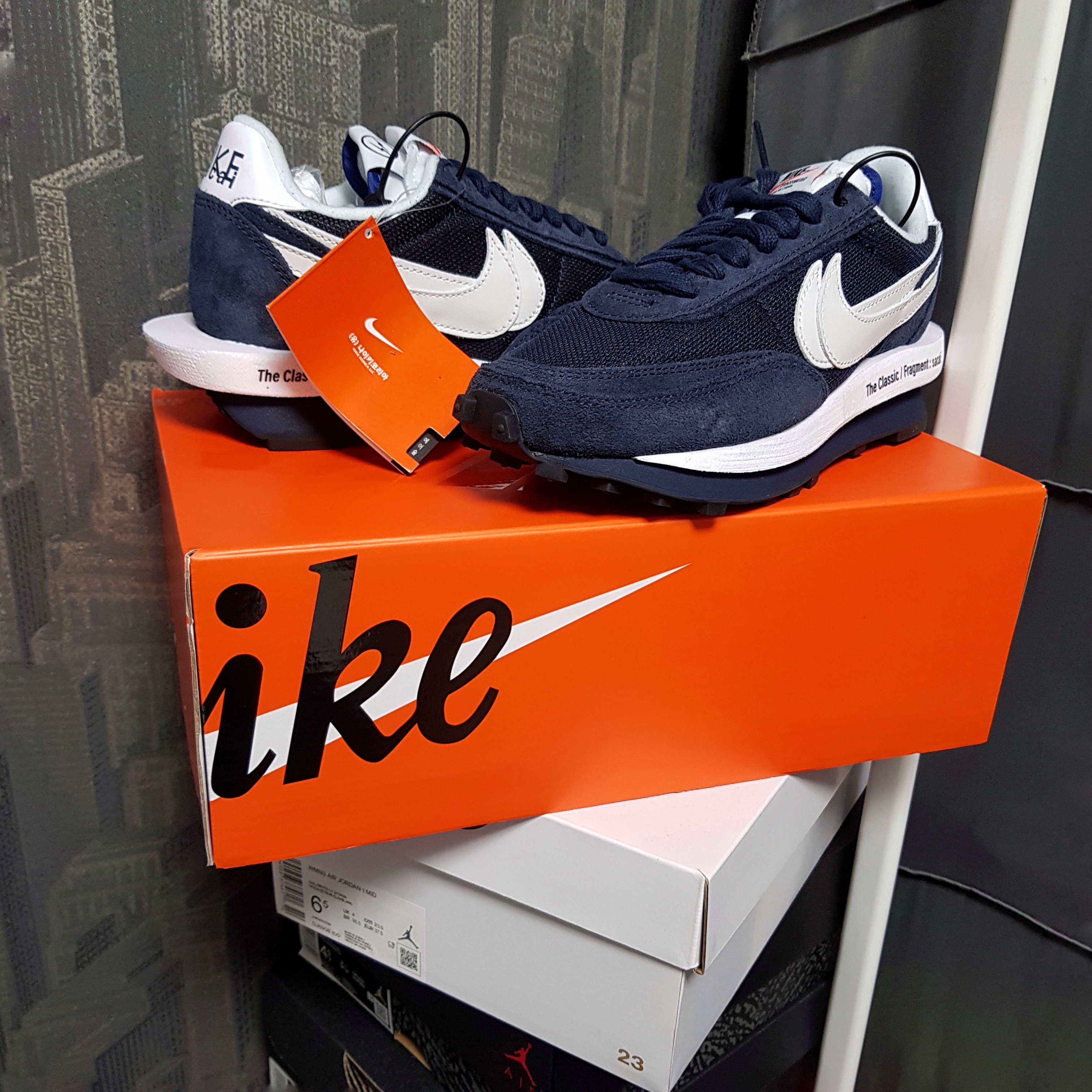 Nike x Sacai x Fragment LDWaffle Blackened Blue 착용 스타일