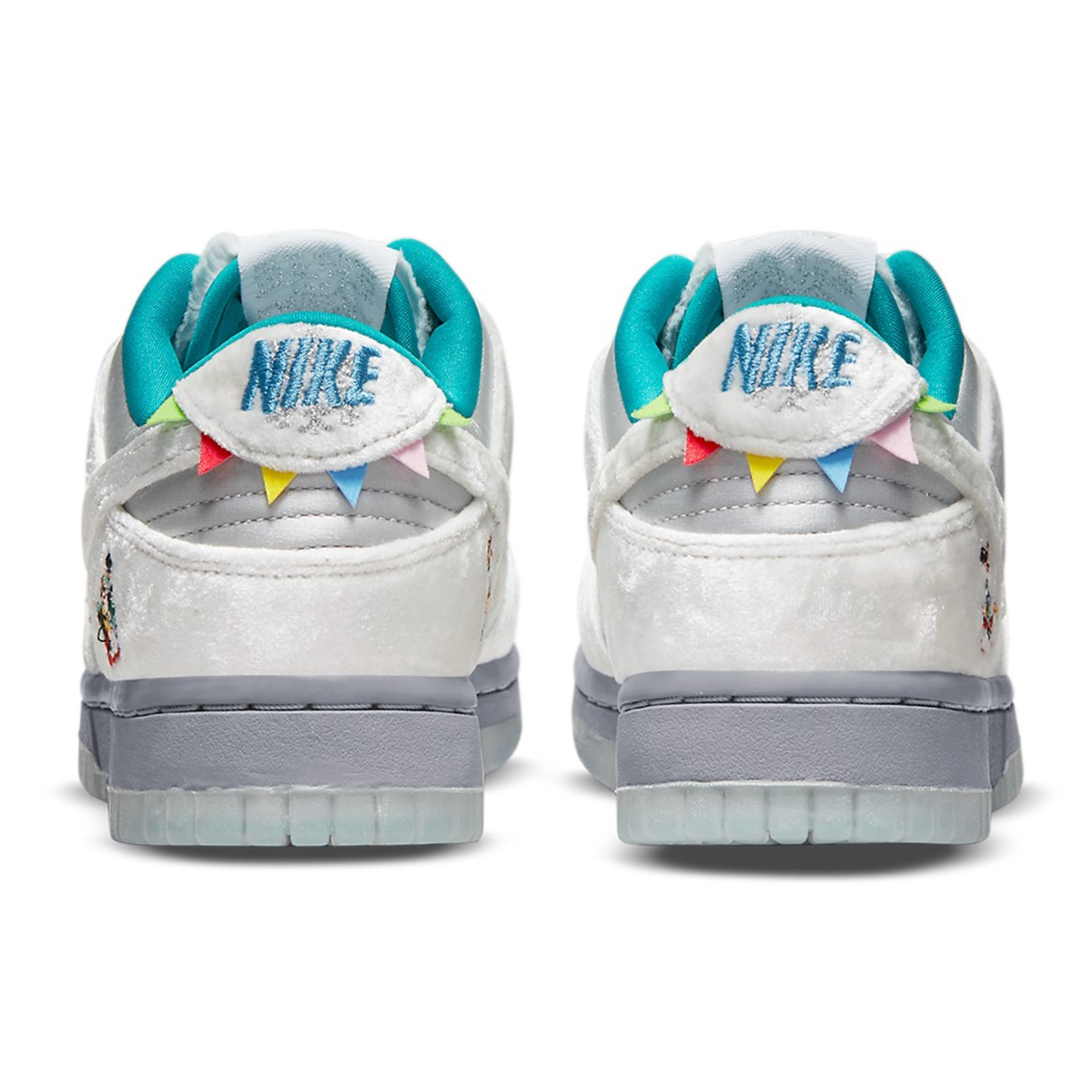Nike x Sean Cliver SB Dunk Low Holiday Special, (W) Nike Dunk Low Next Nature Sail 착용 스타일 - 5