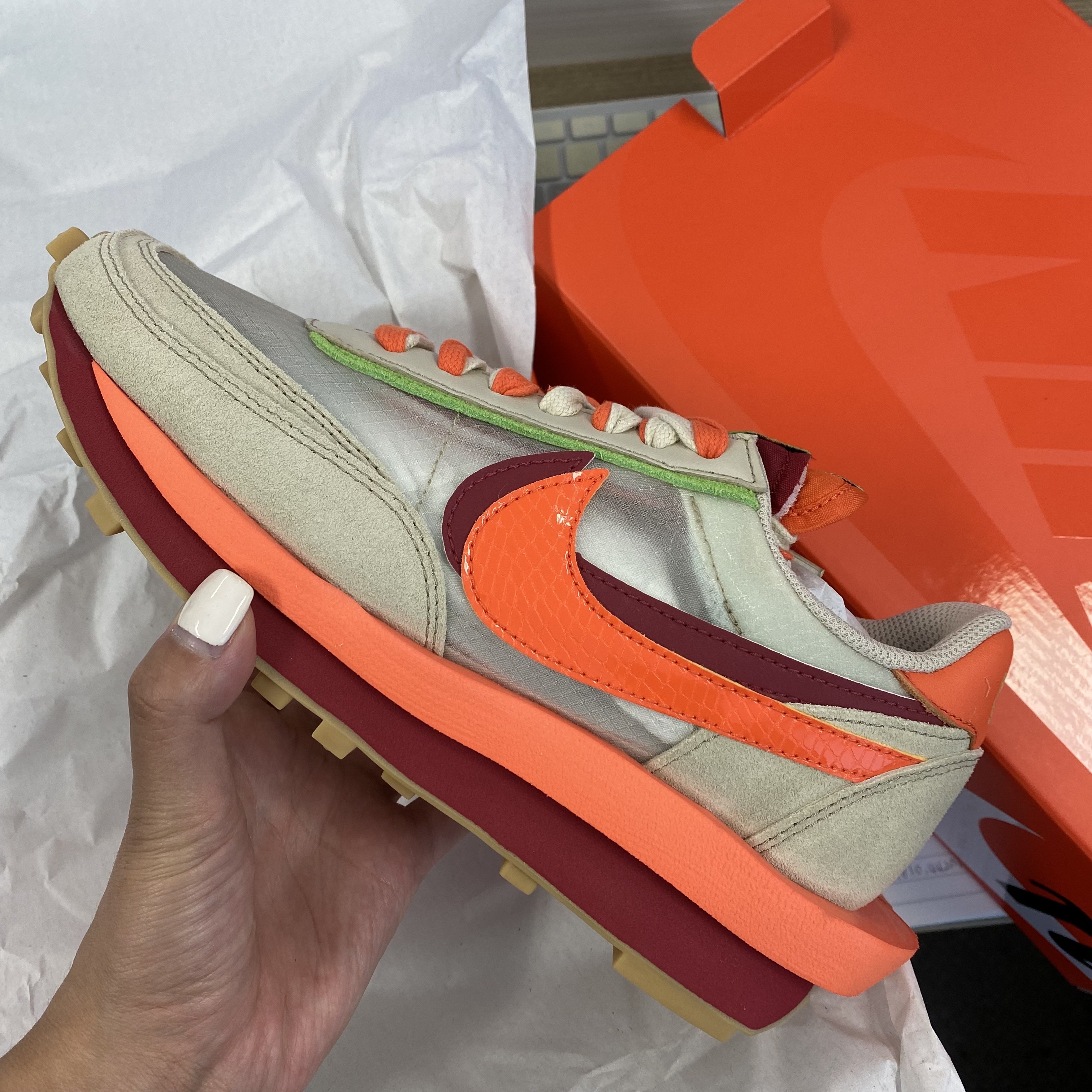 Nike x Sacai x Clot LDWaffle Orange Blaze 착용 스타일 - 1