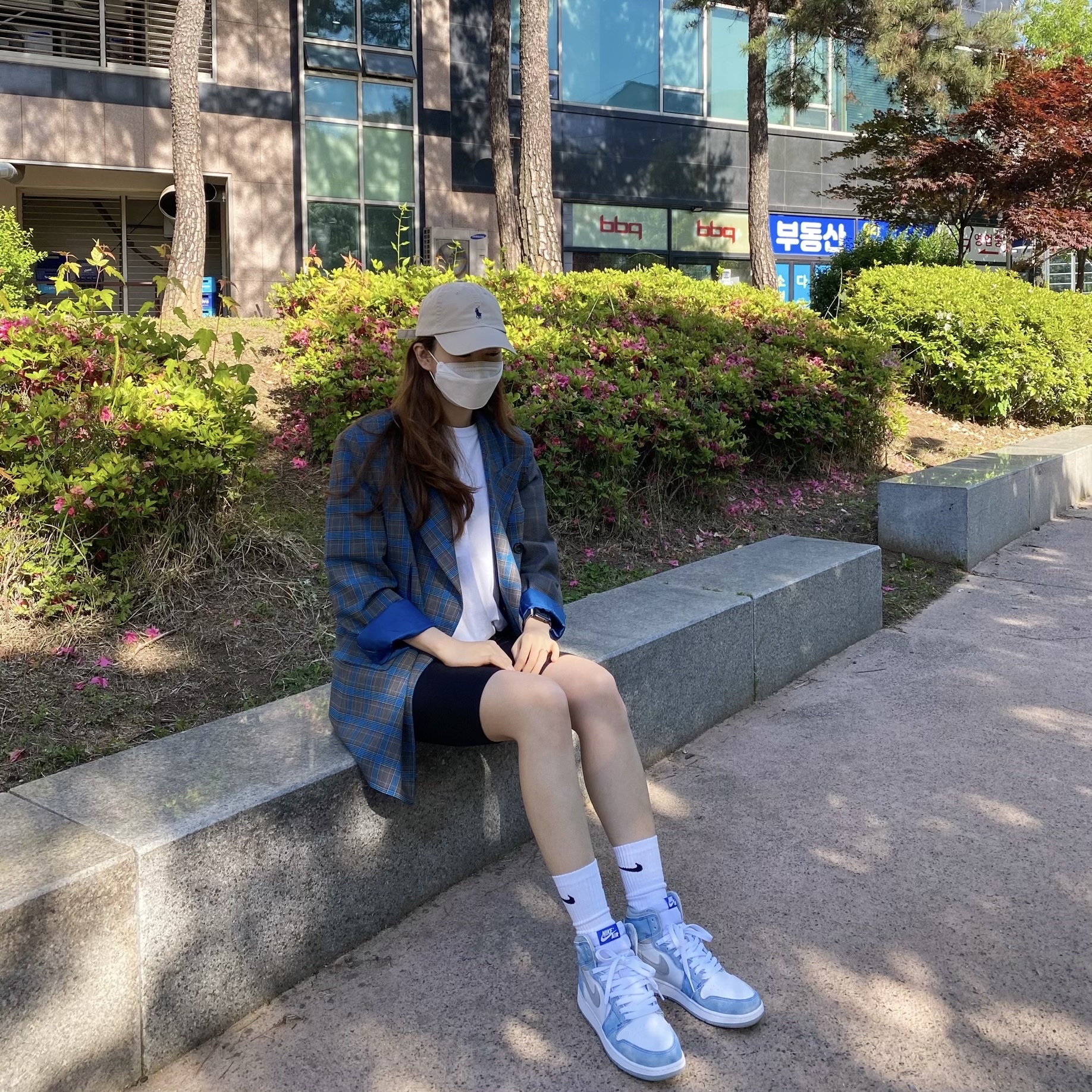 (GS) Jordan 1 Retro High OG Hyper Royal 착용 스타일