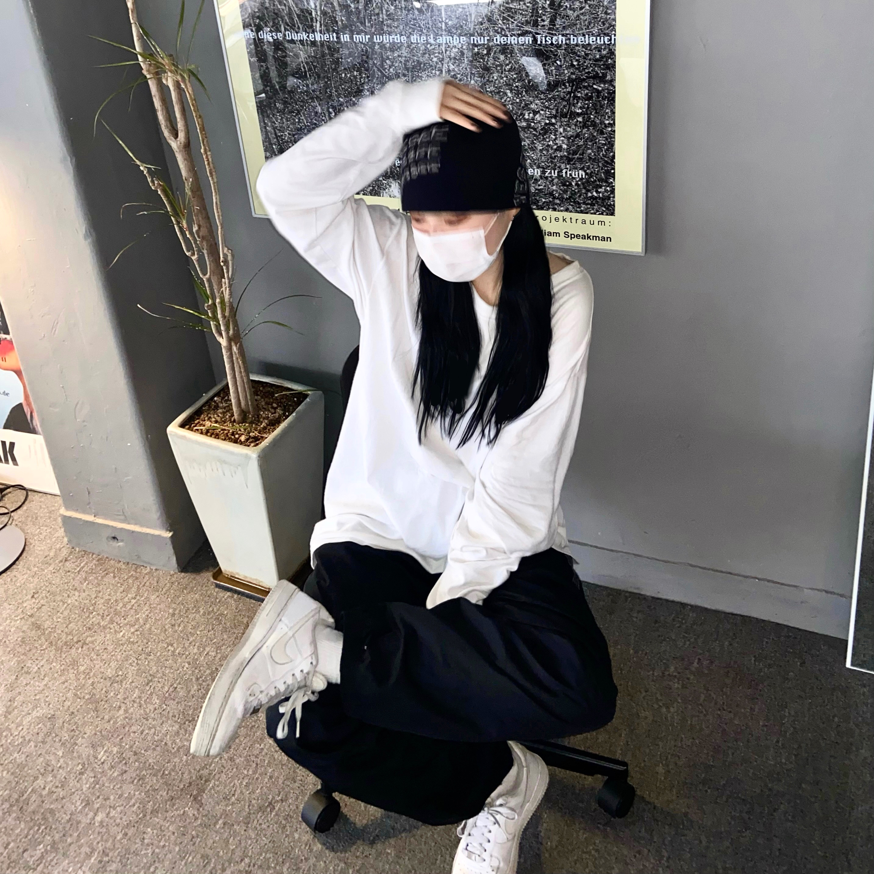 Nike Air Force 1 '07 Low White, Stussy Basic Stussy LS T-Shirt White 2021 착용 스타일