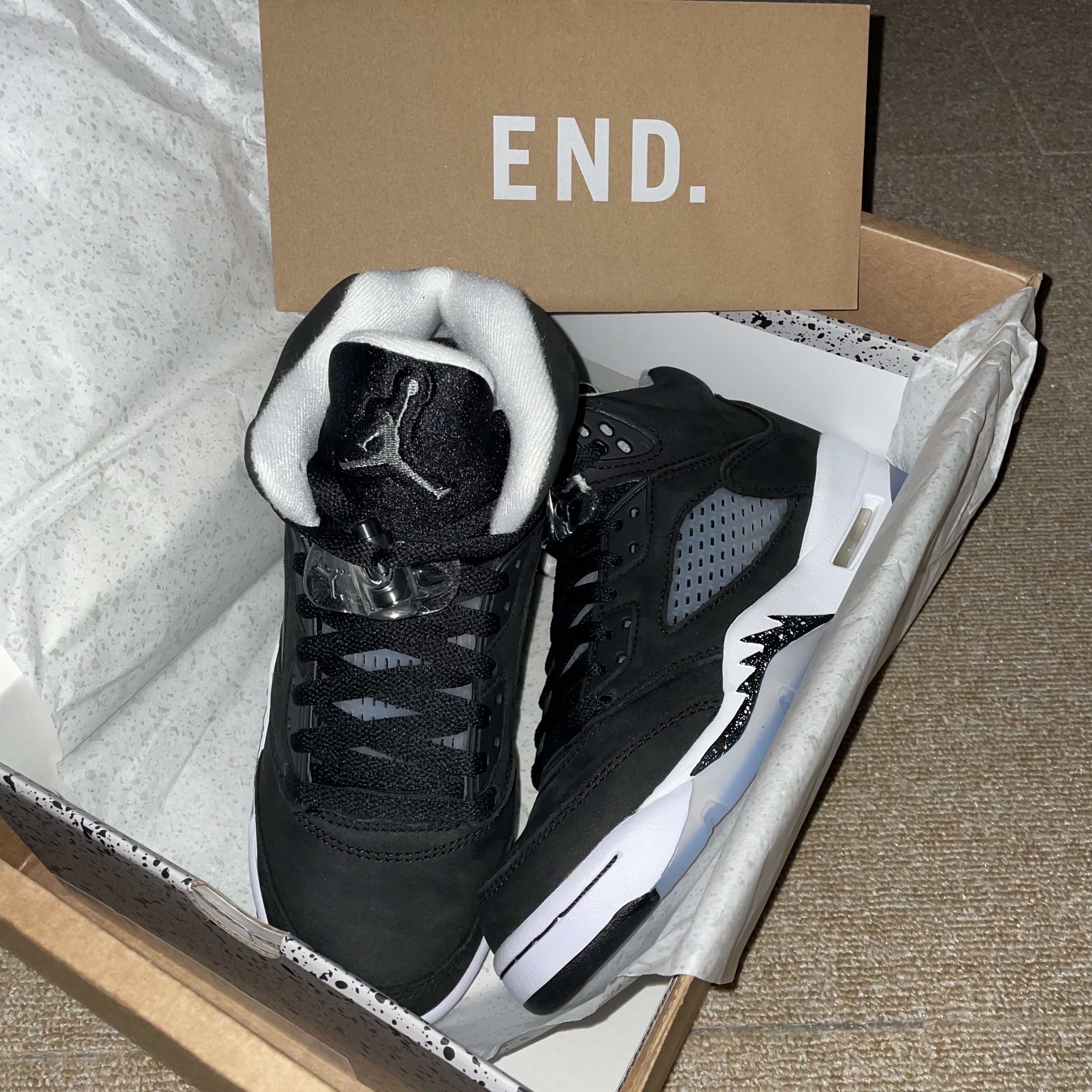 Jordan 5 Retro Moonlight 착용 스타일 - 5