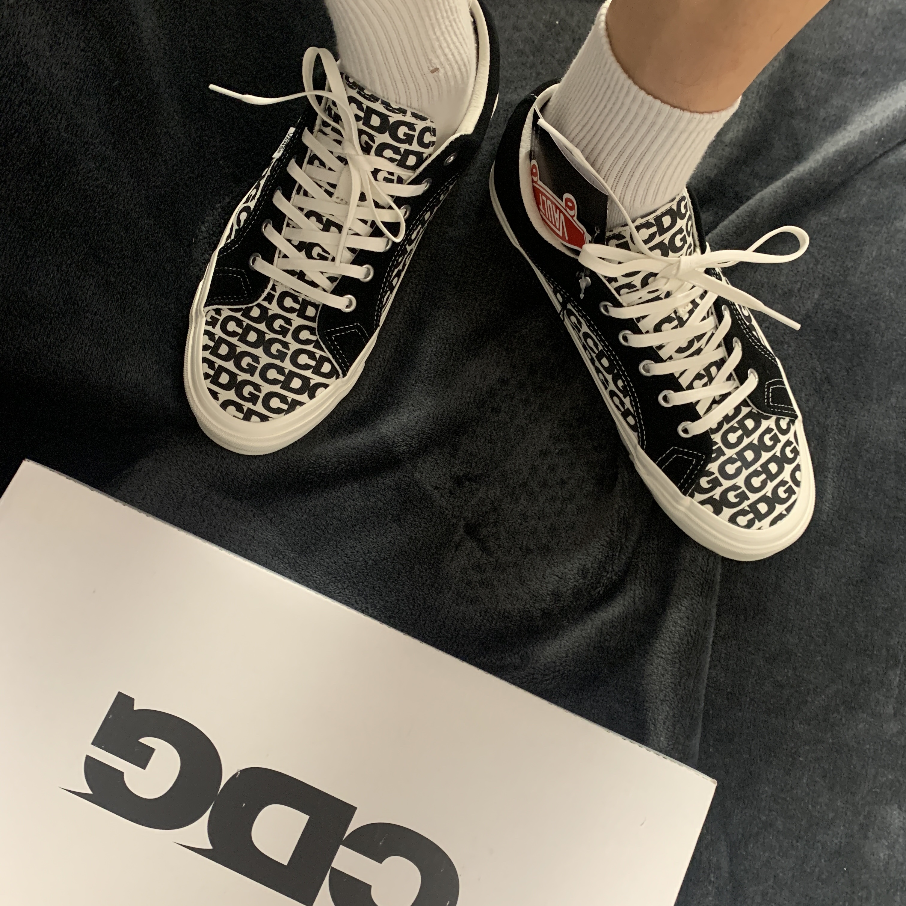 Vans Vault x CDG Lampin LX 2021 착용 스타일 - 2
