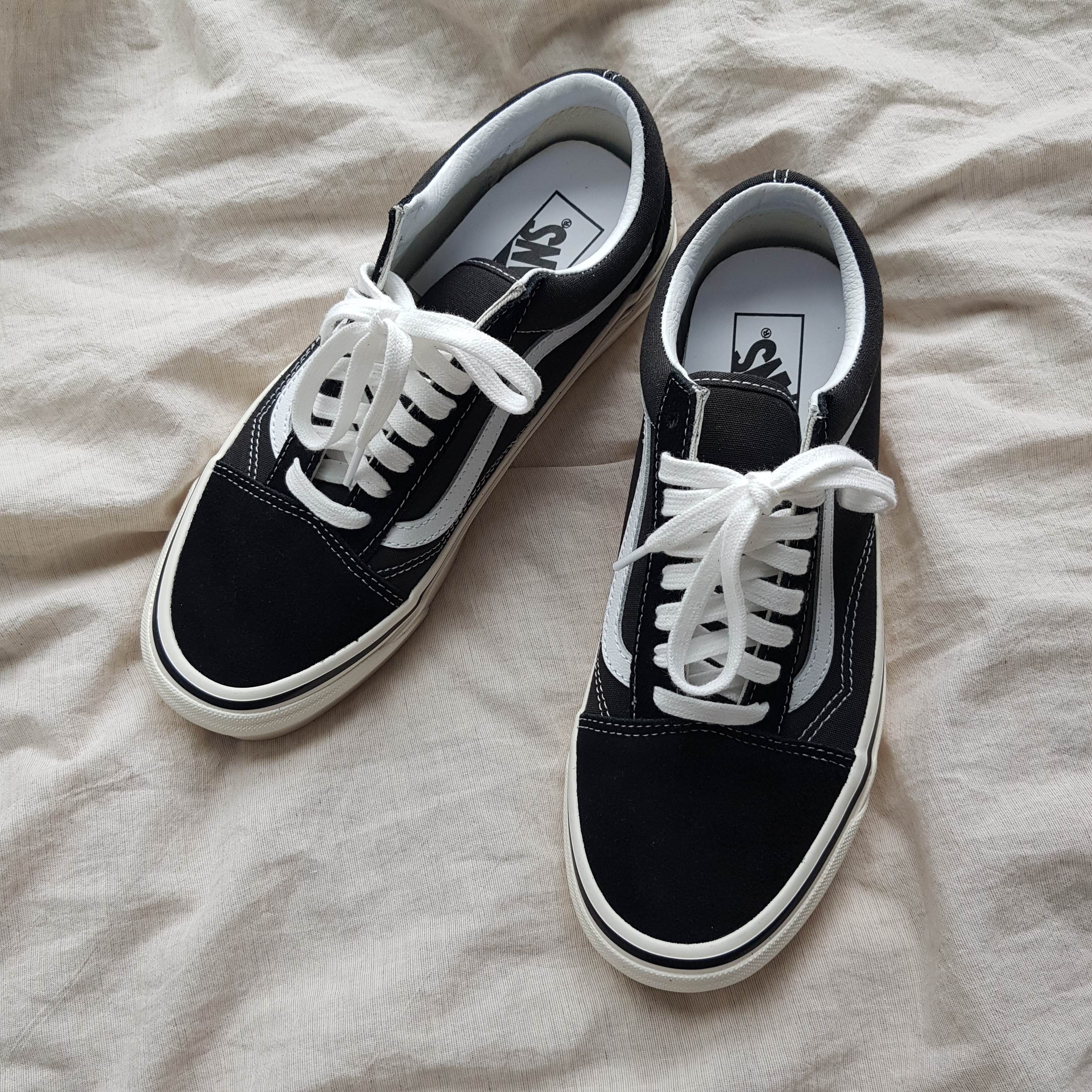 Vans Old Skool 36 DX Anaheim Factory Black White 착용 스타일