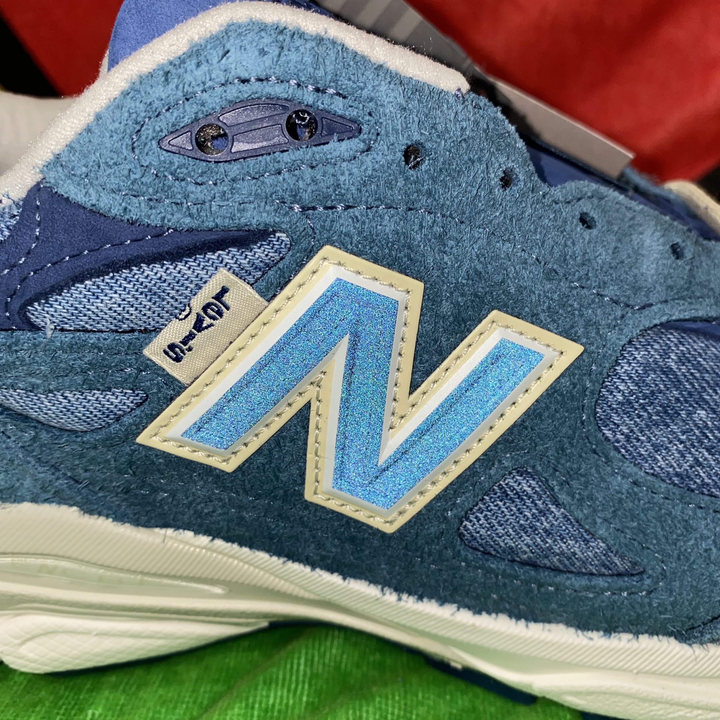 New Balance x Levi's 990v3 Blue (Levi's Tag), Jordan 4 x Levi's Retro Denim (Levi's Tag) 착용 스타일 - 5